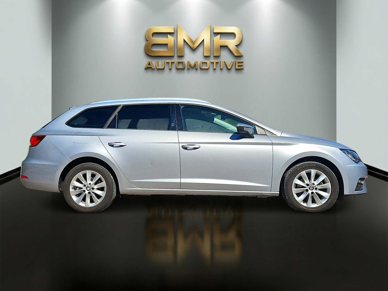 SEAT Leon ST 1.6 TDI CR Style DSG-image-3