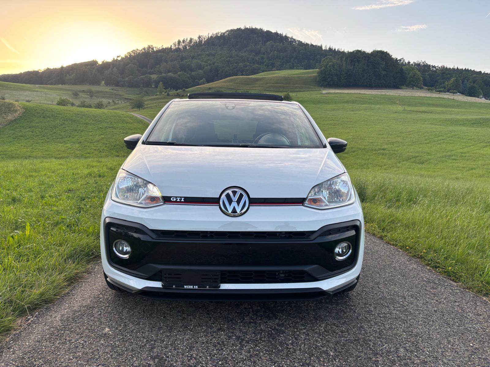 VW Up 1.0 TSI GTI-image-4