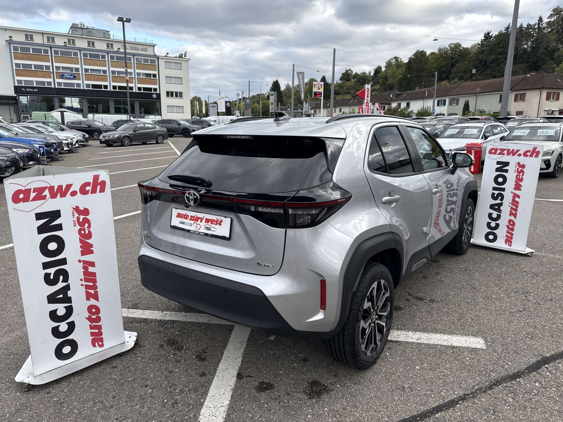 TOYOTA Yaris Cross 1.5 Trend e-CVT Automat-image-2