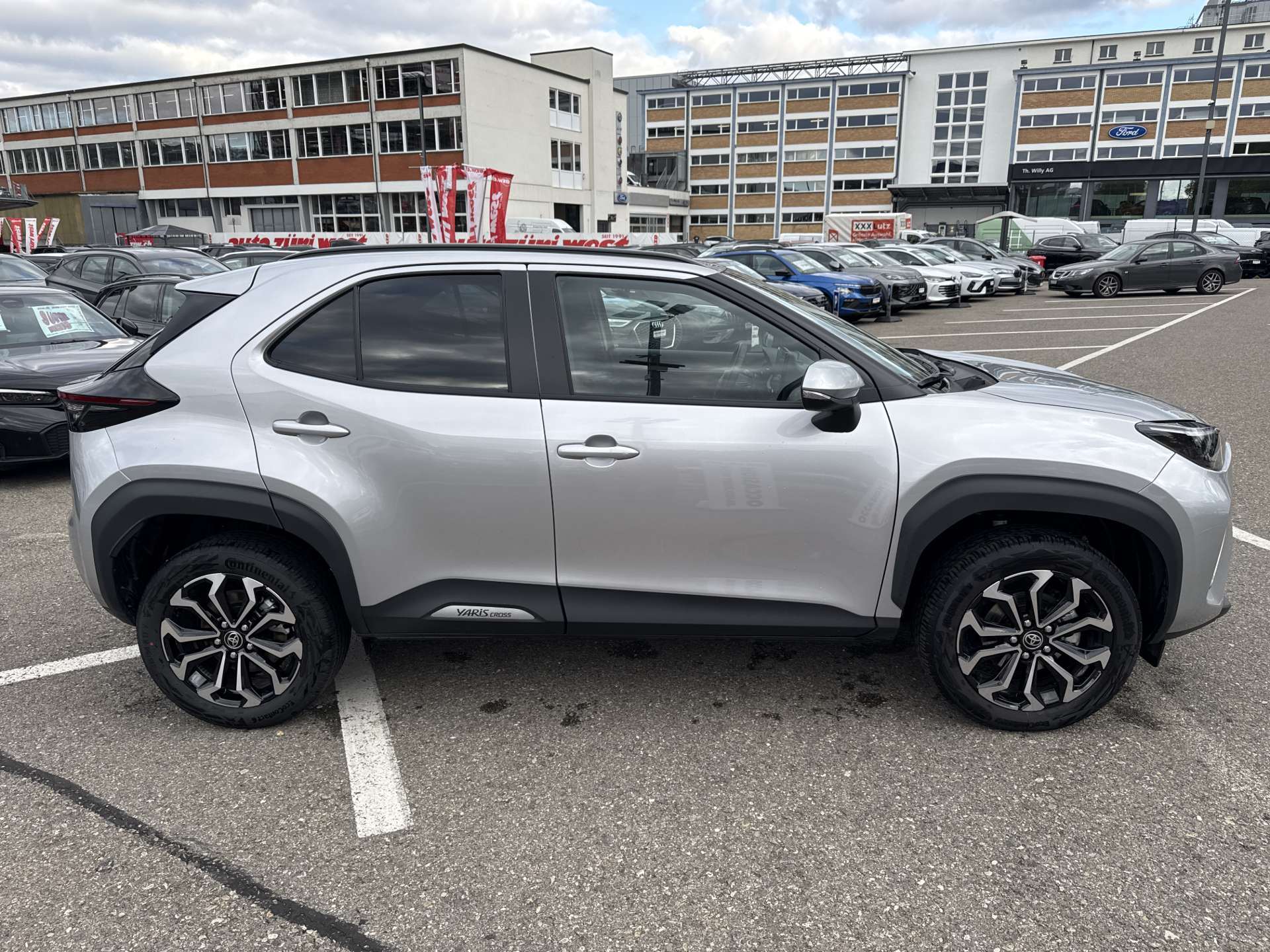 TOYOTA Yaris Cross 1.5 Trend e-CVT Automat-image-10
