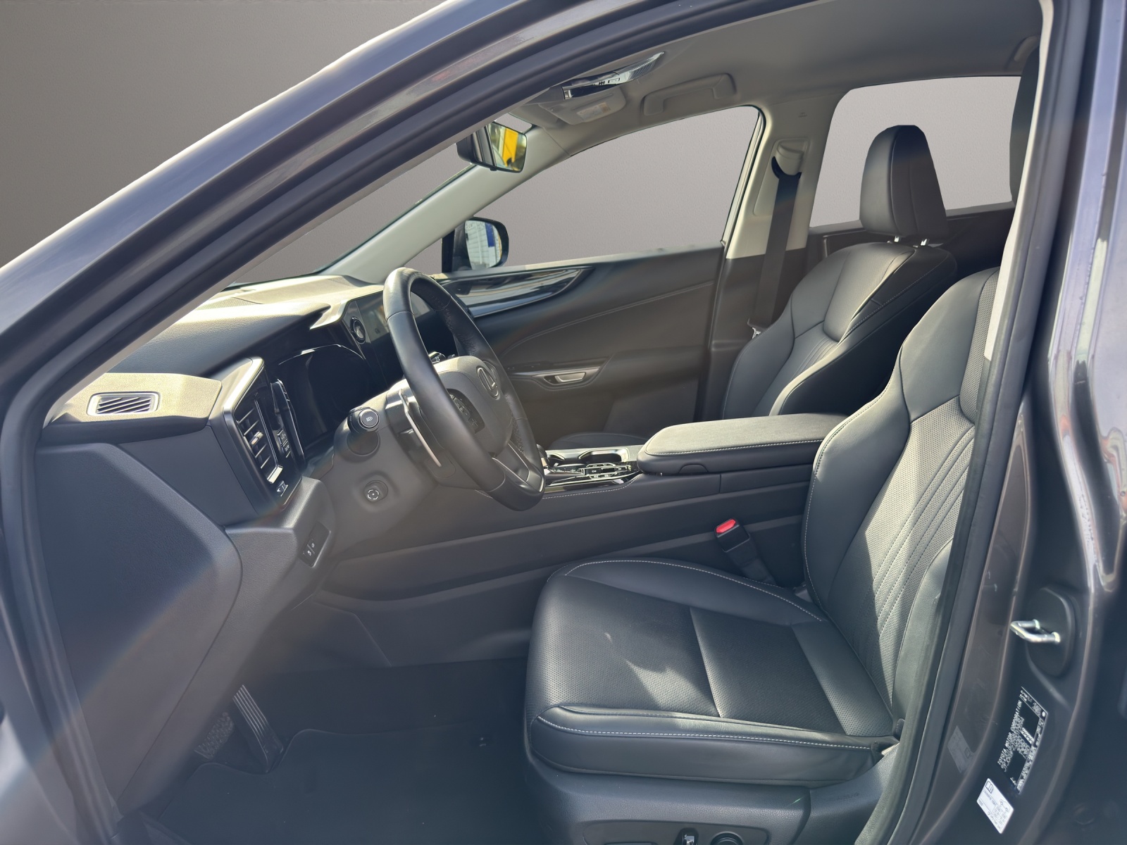 LEXUS NX 450h+ Excellence-image-6