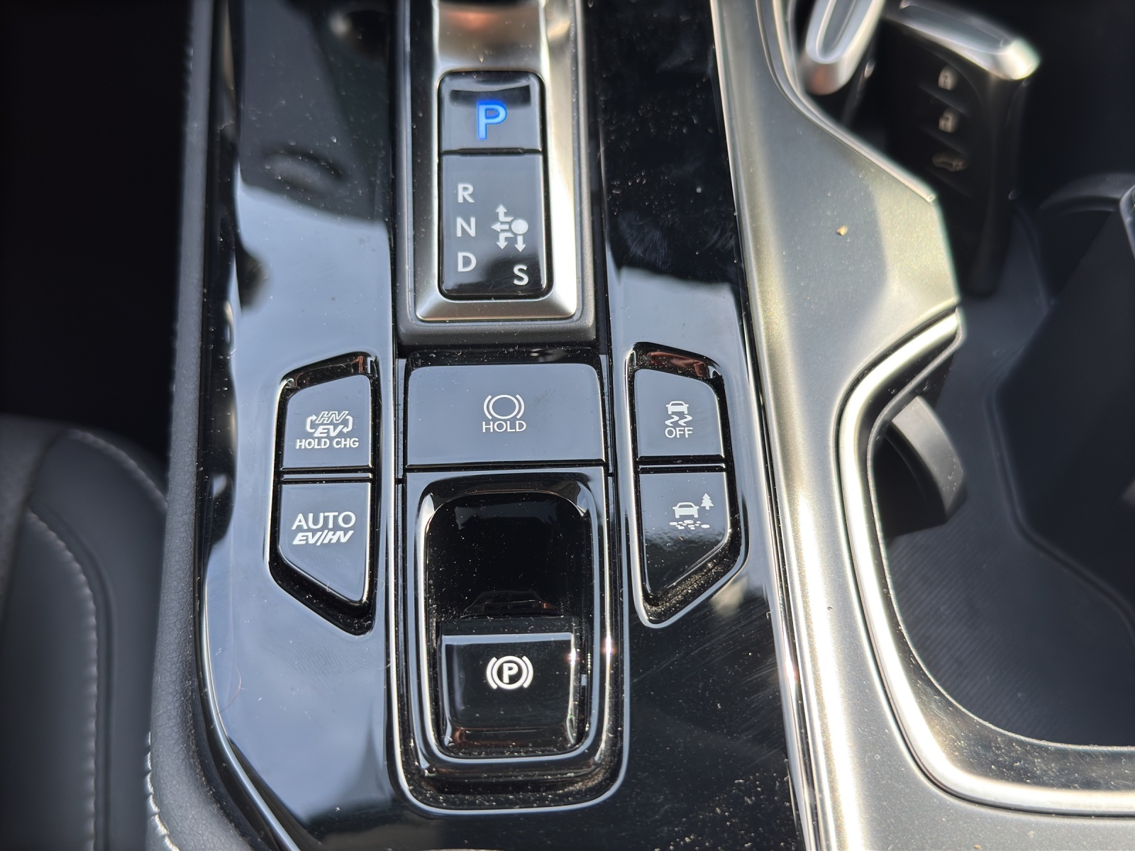 LEXUS NX 450h+ Excellence-image-13