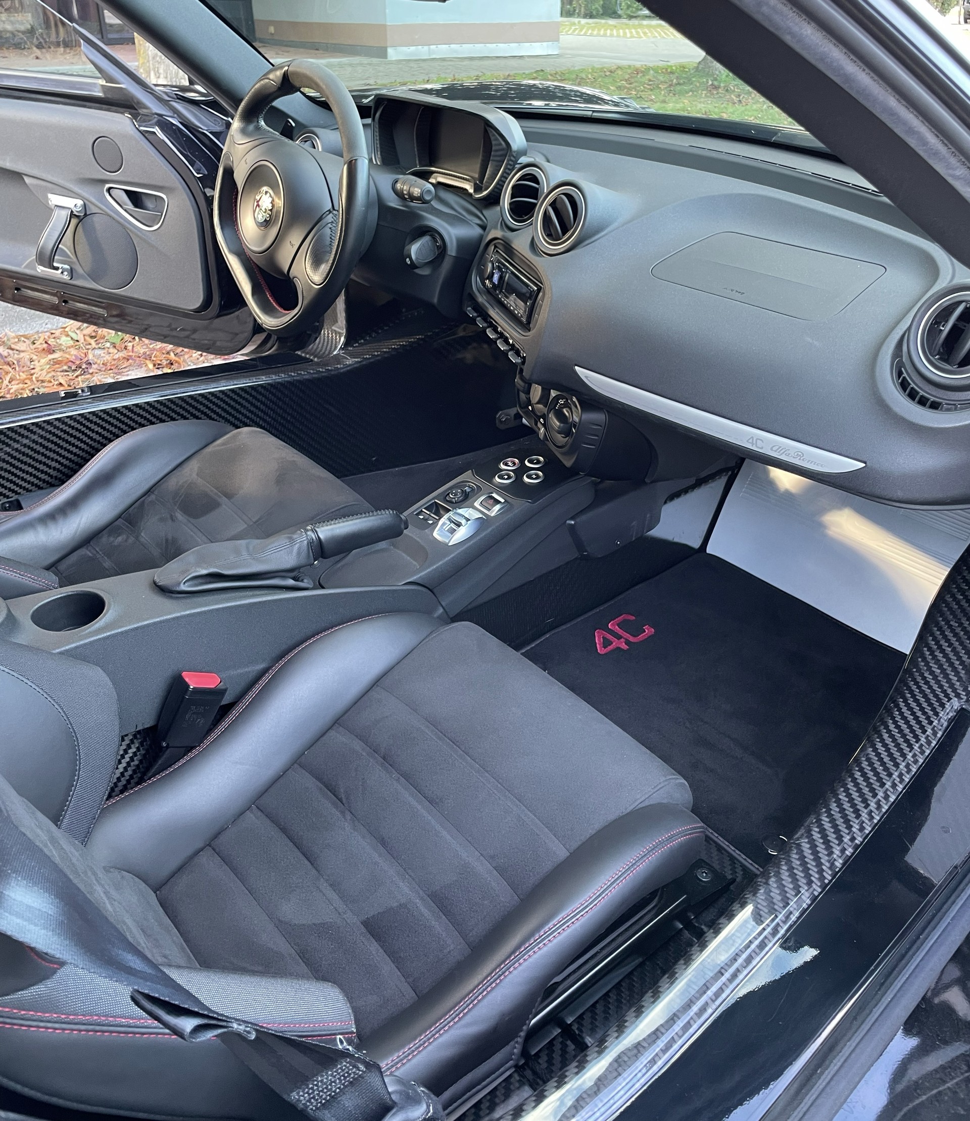 ALFA ROMEO 1750 TBi-image-4