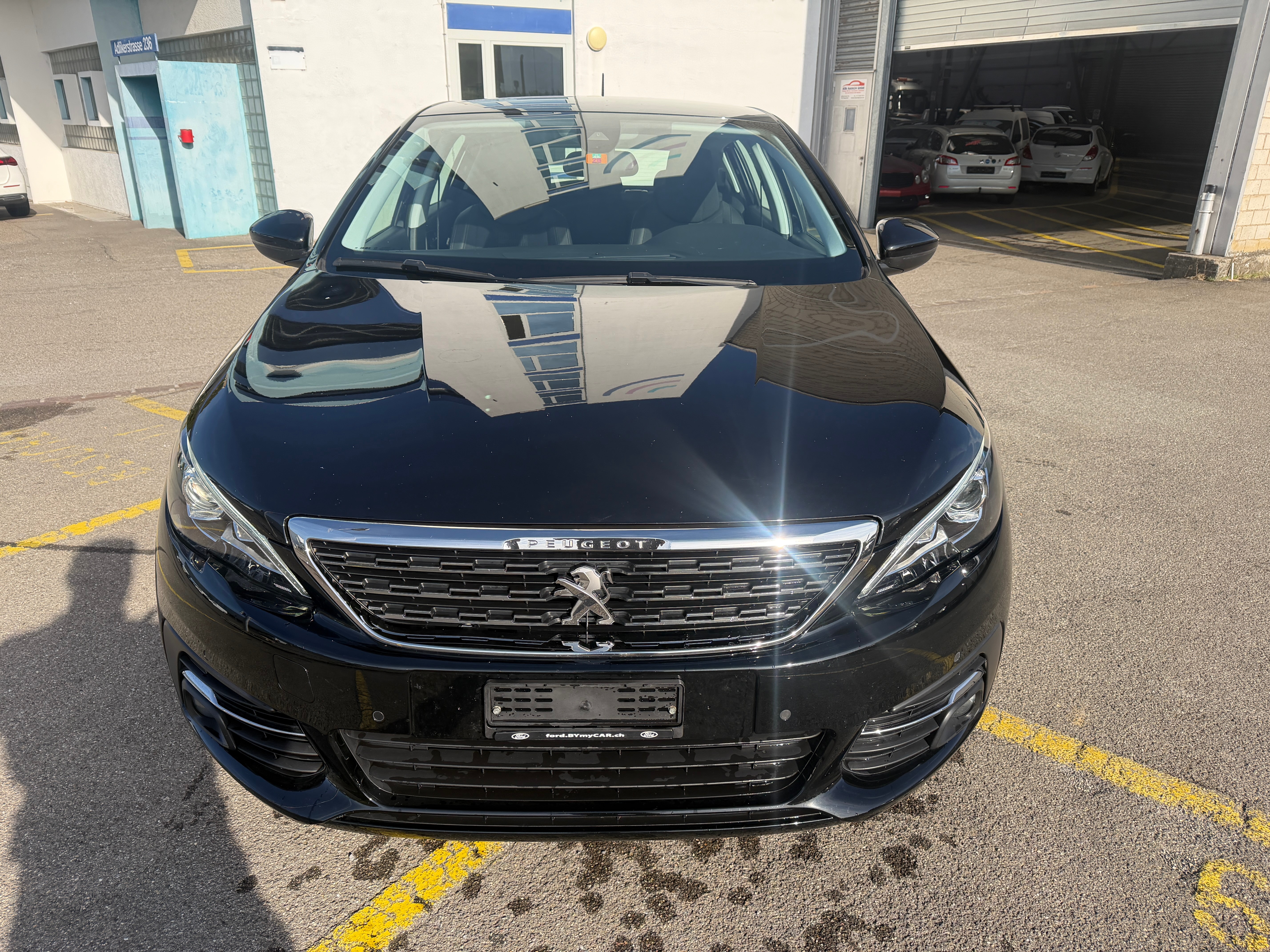 Car photo
