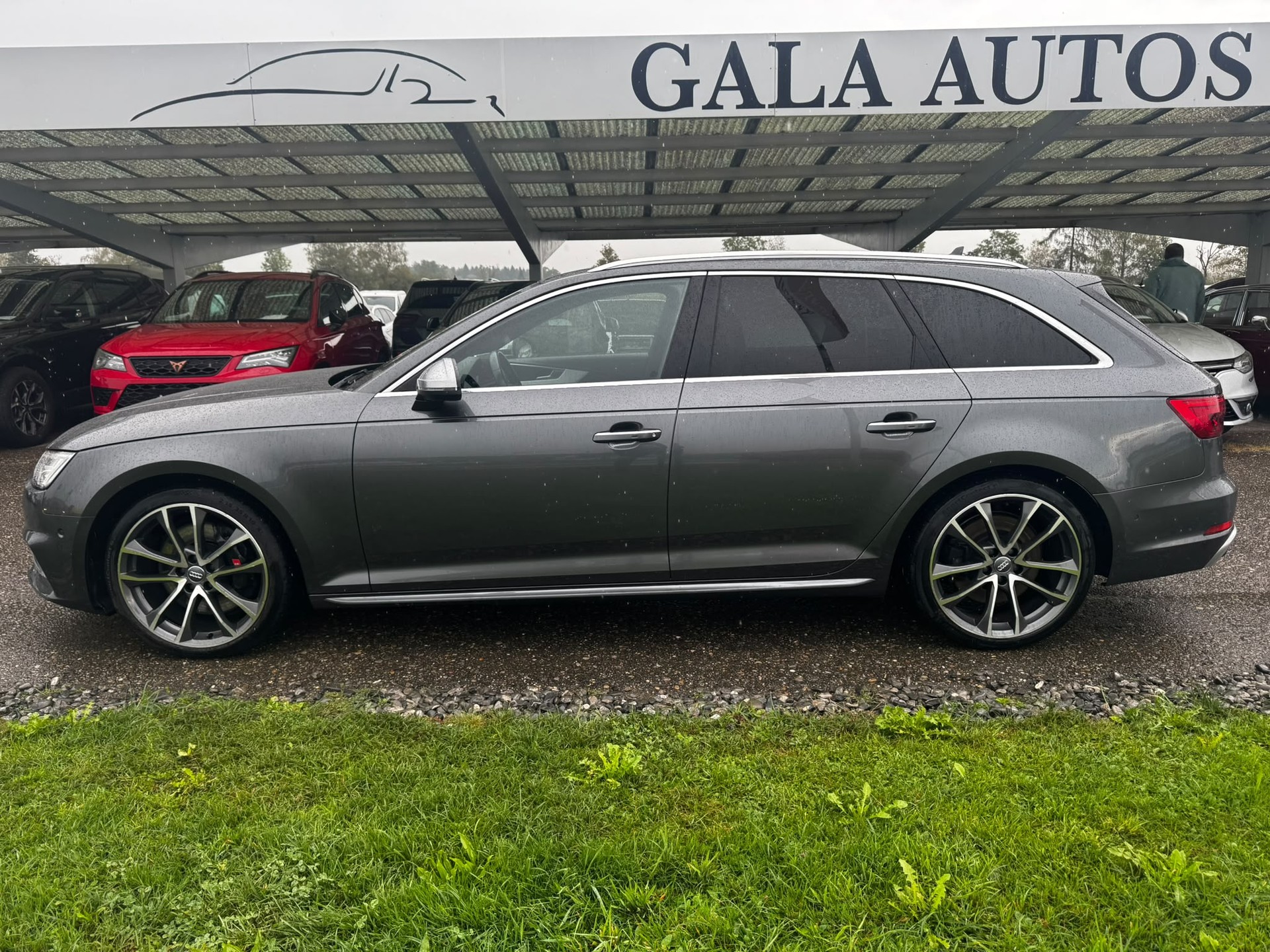AUDI S4 Avant 3.0 TFSI quattro tiptronic-image-7