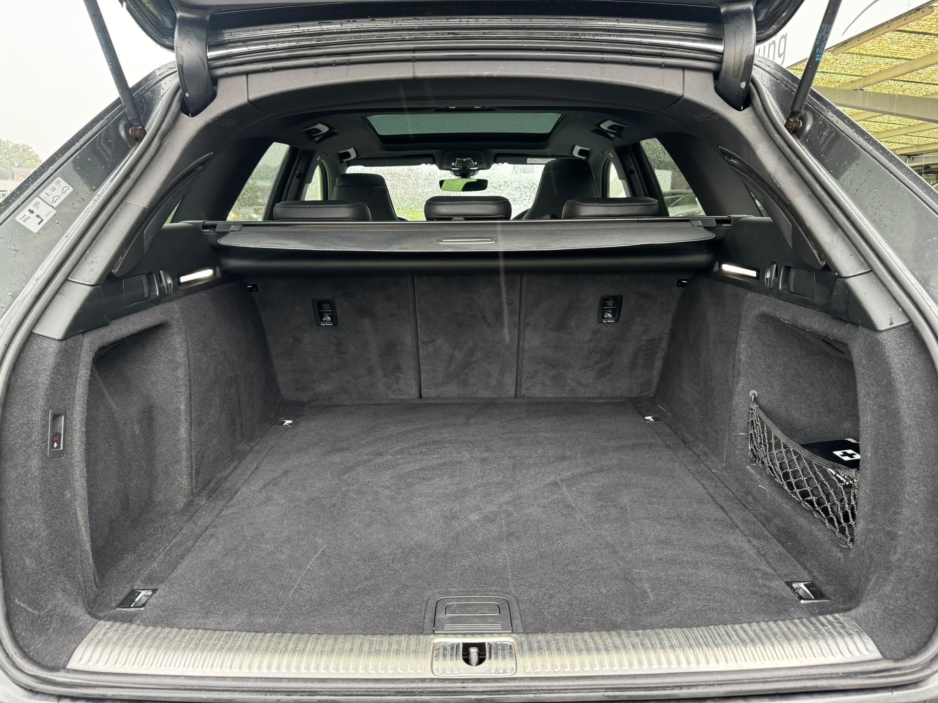AUDI S4 Avant 3.0 TFSI quattro tiptronic-image-12