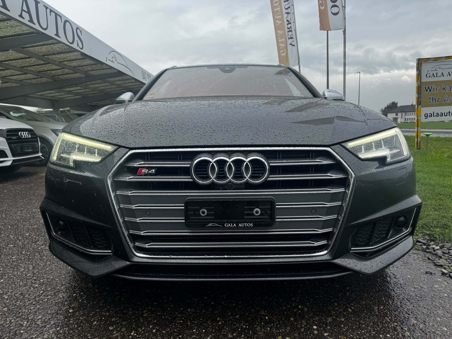 AUDI S4 Avant 3.0 TFSI quattro tiptronic-image-1