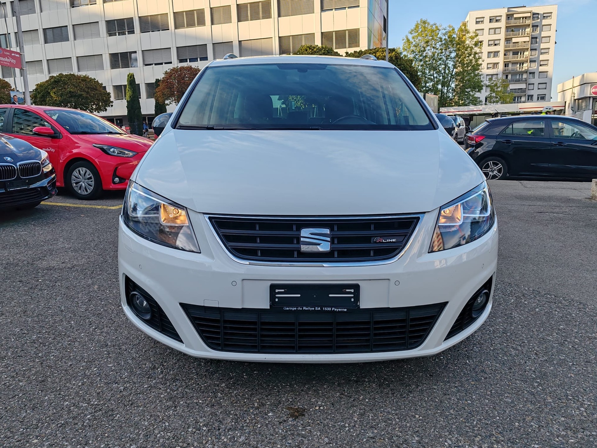 SEAT Alhambra 1.4 TSI FR Line DSG-image-1