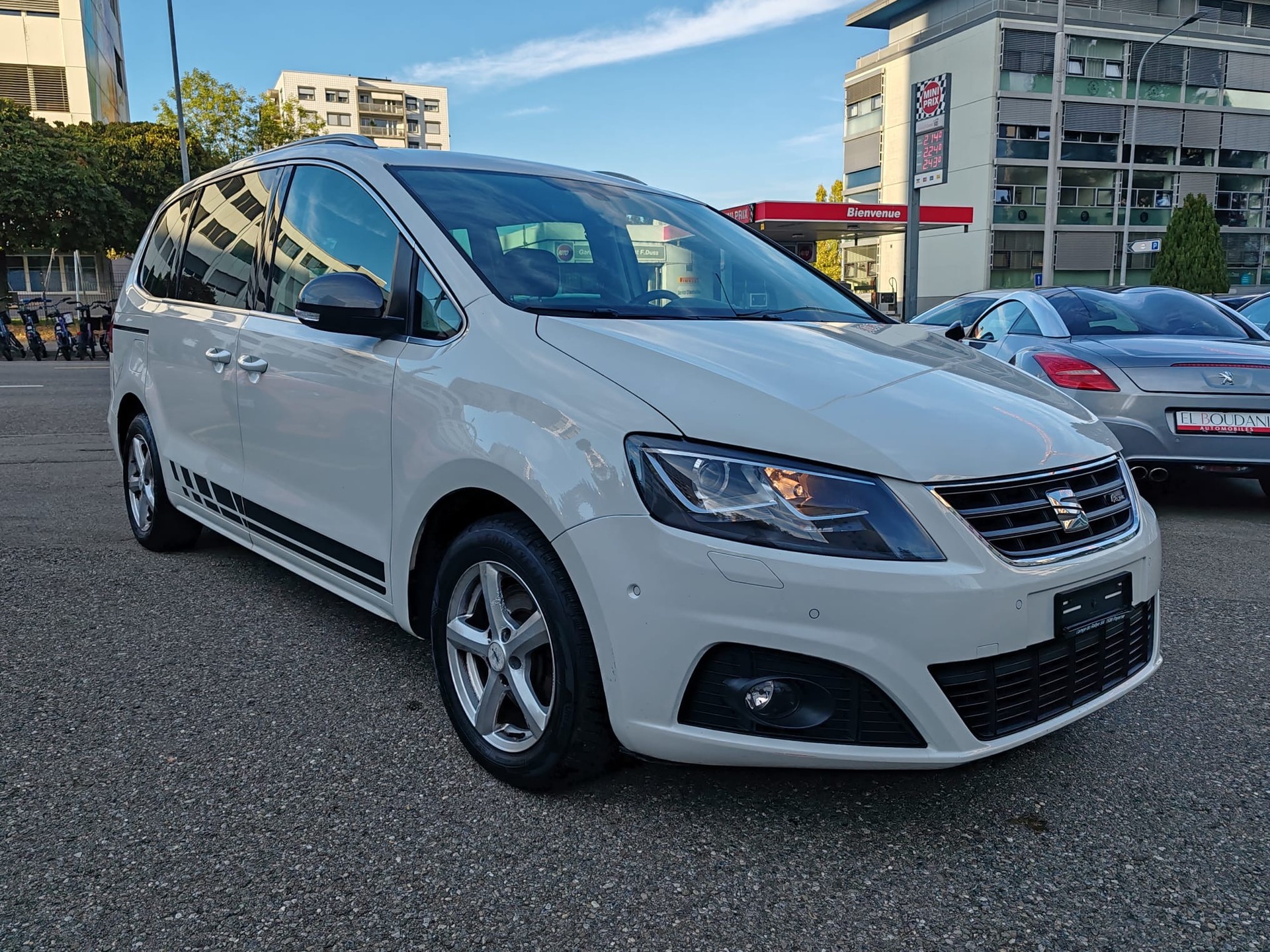 SEAT Alhambra 1.4 TSI FR Line DSG-image-2