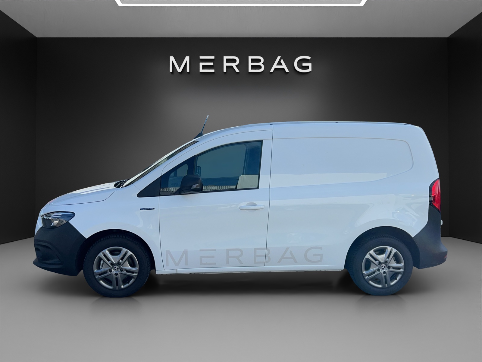 MERCEDES-BENZ eCitan 45kWh Pro-image-2