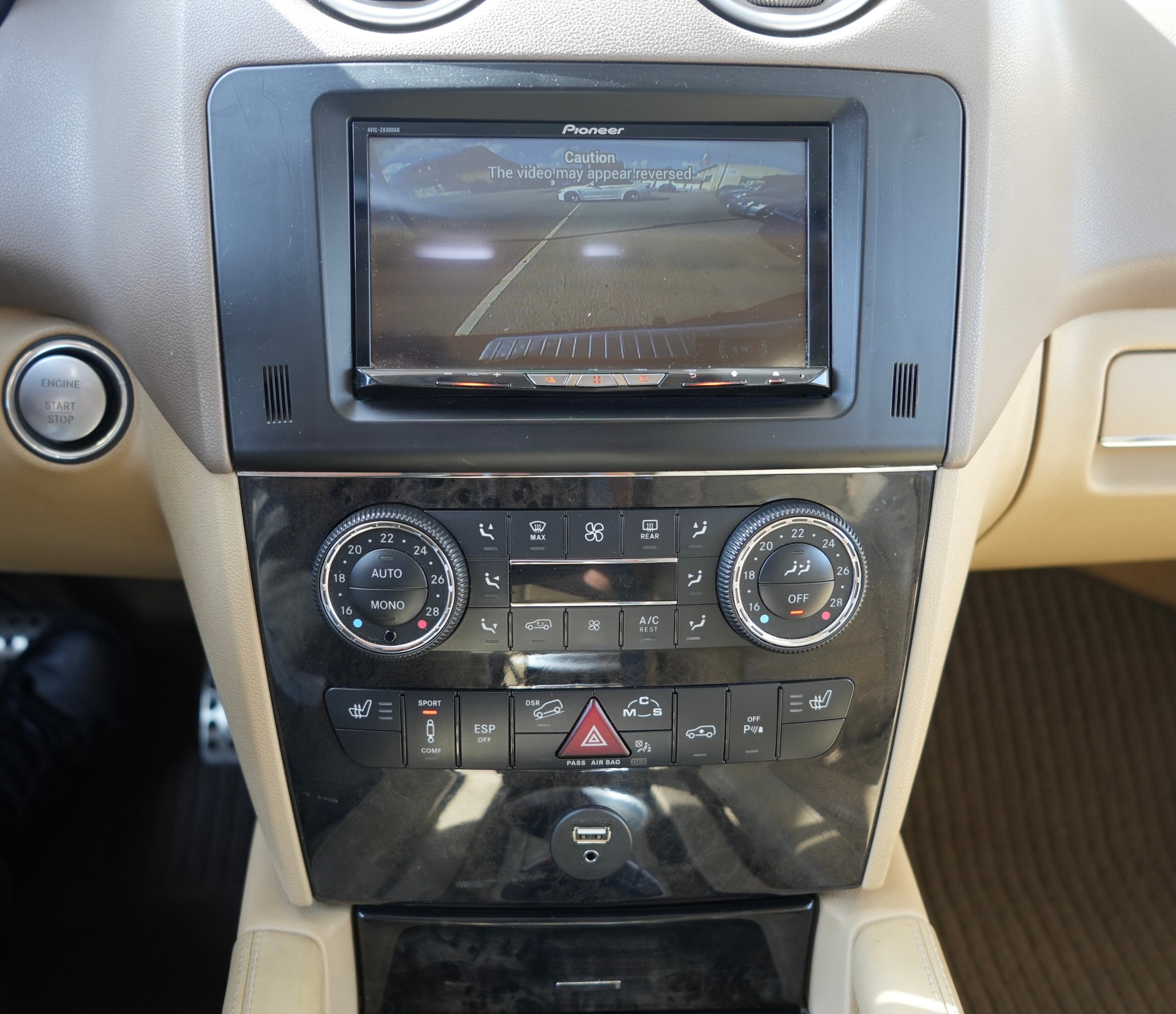 MERCEDES-BENZ ML 63 AMG 4Matic 7G-Tronic-image-13