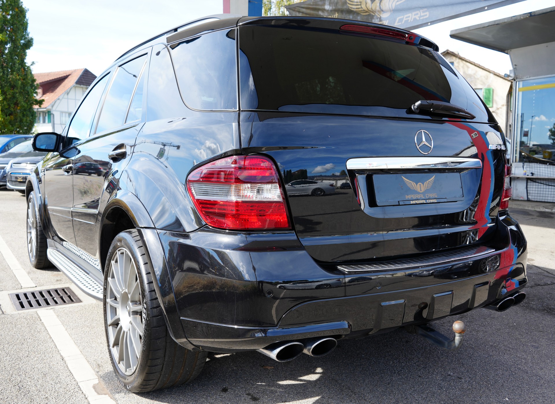 MERCEDES-BENZ ML 63 AMG 4Matic 7G-Tronic-image-2
