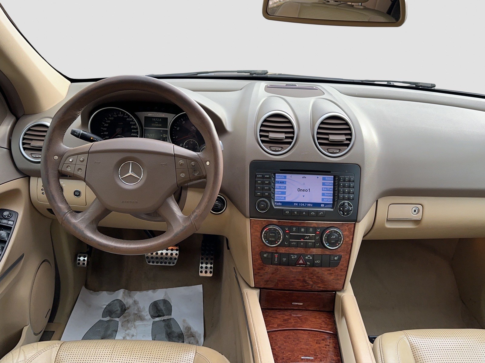 MERCEDES-BENZ ML 63 AMG 4Matic 7G-Tronic-image-7