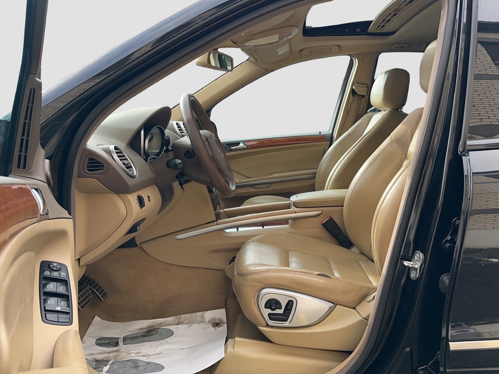 MERCEDES-BENZ ML 63 AMG 4Matic 7G-Tronic-image-11