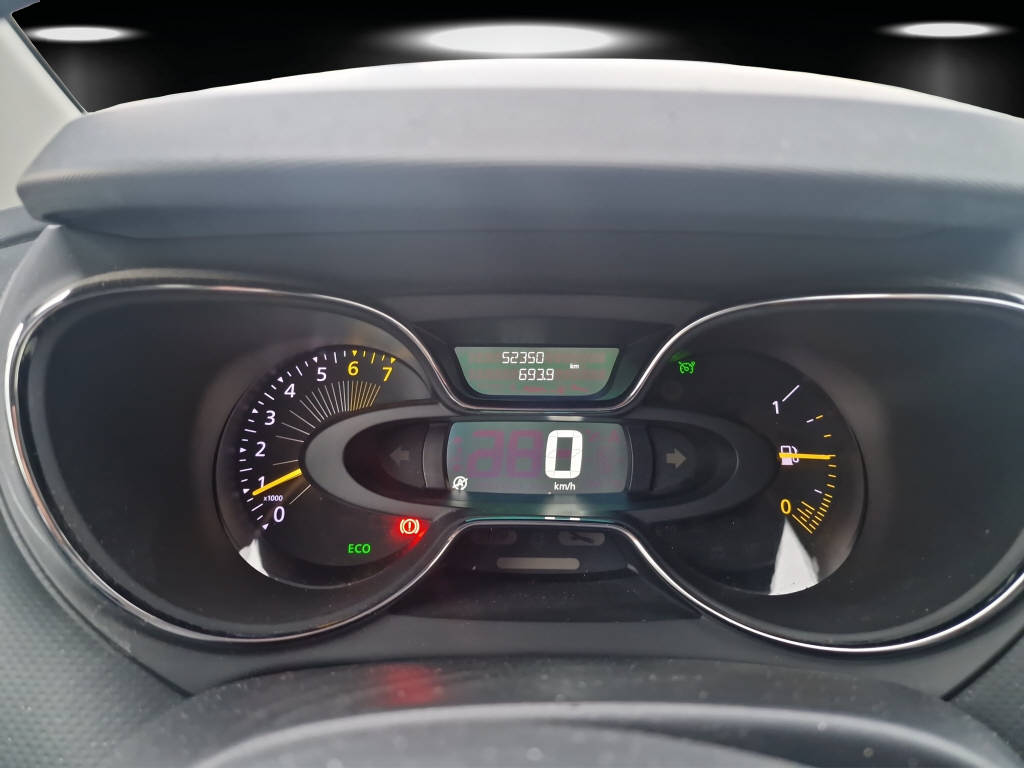 RENAULT Captur 0.9 TCe Dynamique S/S-image-11