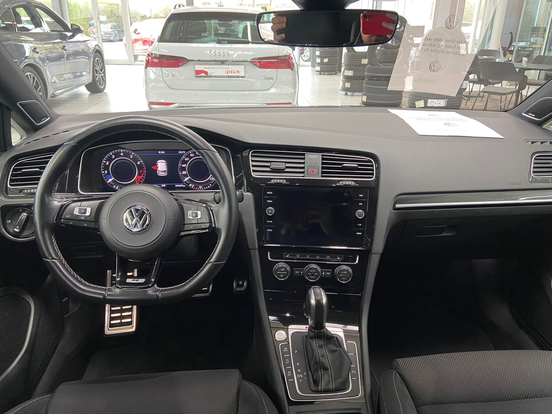 VW Golf VII R 2.0 TSI 4Motion DCC-image-3