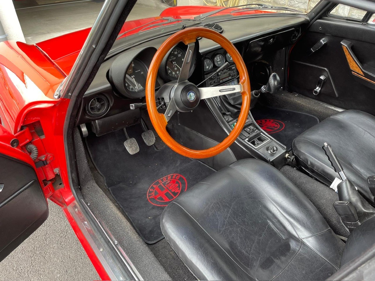 ALFA ROMEO Spider 2.0 (Veloce)-image-7