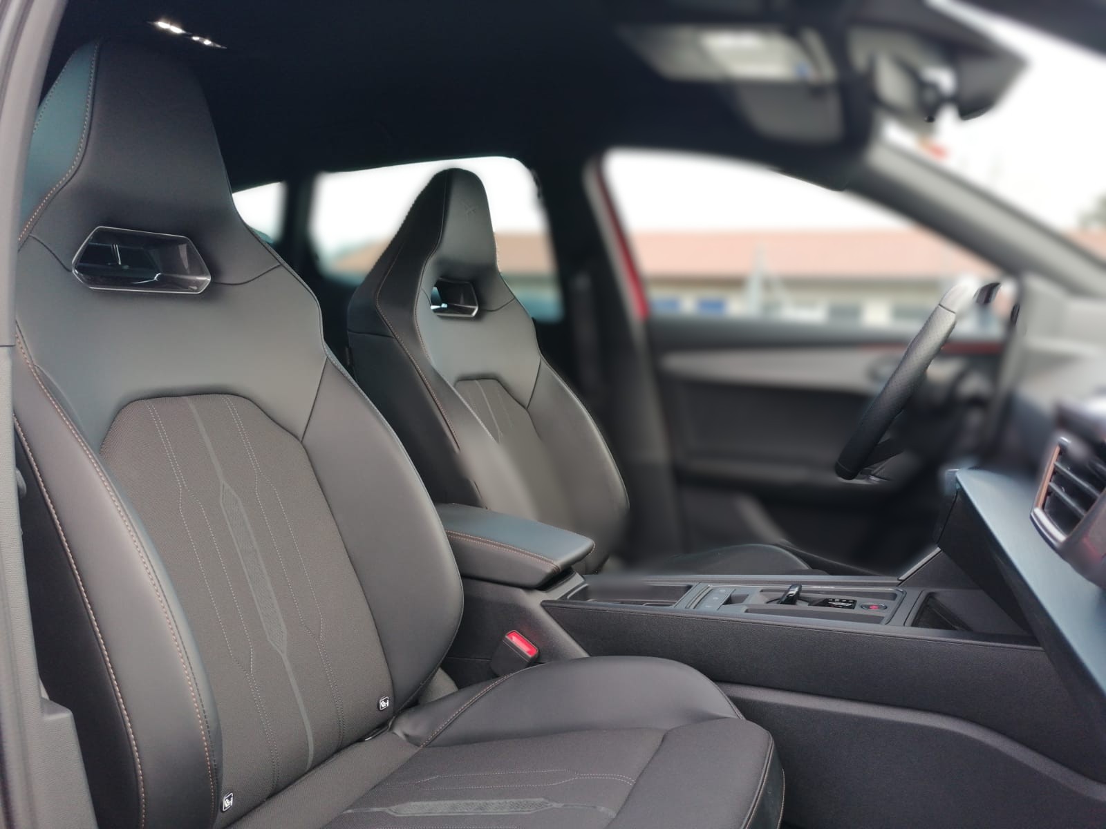 CUPRA Formentor 1.4 e-HYBRID pHEV VZ DSG-image-8