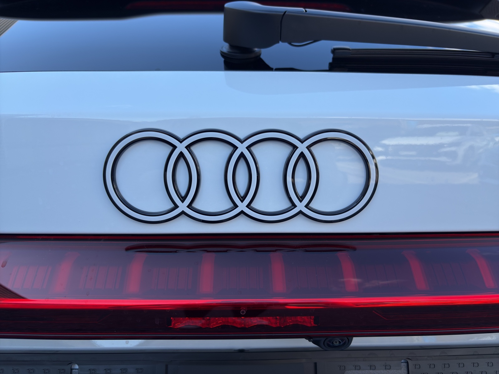 AUDI A5 Avant TDI quattro 150 kW Attraction S tronic-image-15