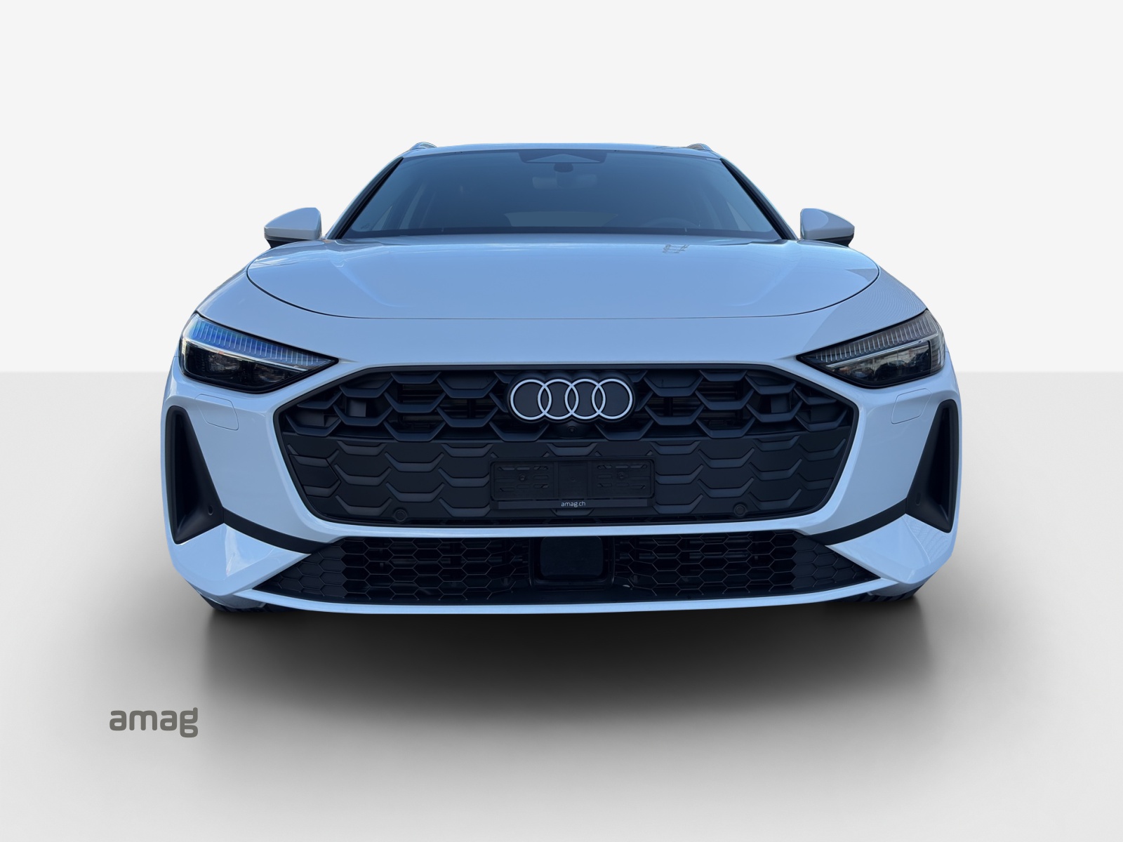AUDI A5 Avant TDI quattro 150 kW Attraction S tronic-image-6
