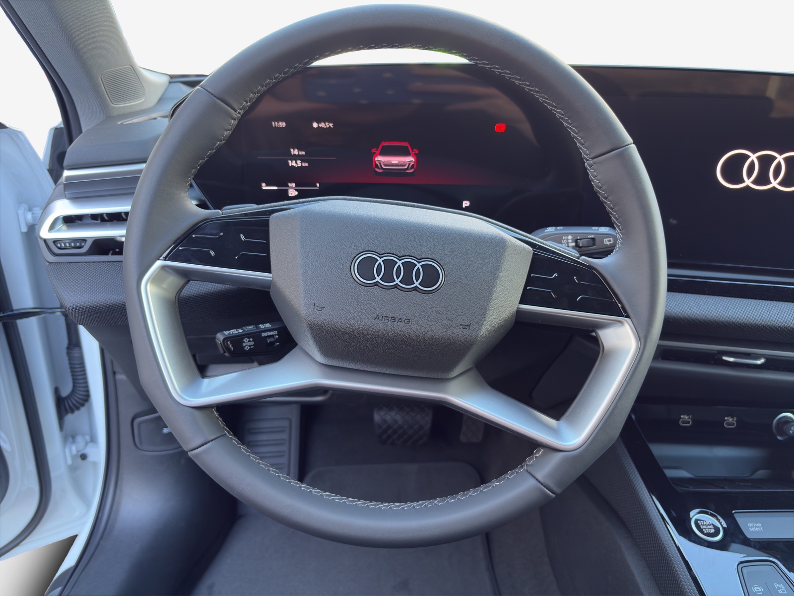 AUDI A5 Avant TDI quattro 150 kW Attraction S tronic-image-9