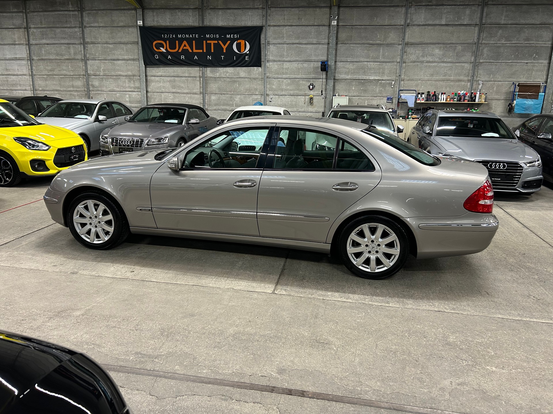 MERCEDES-BENZ E 320 Elégance 4Matic Automatic-image-7