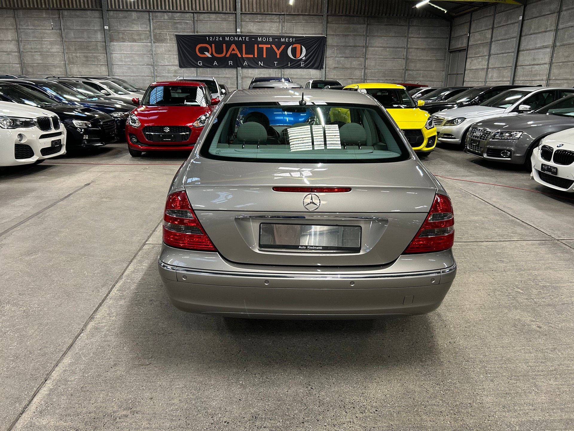 MERCEDES-BENZ E 320 Elégance 4Matic Automatic-image-5