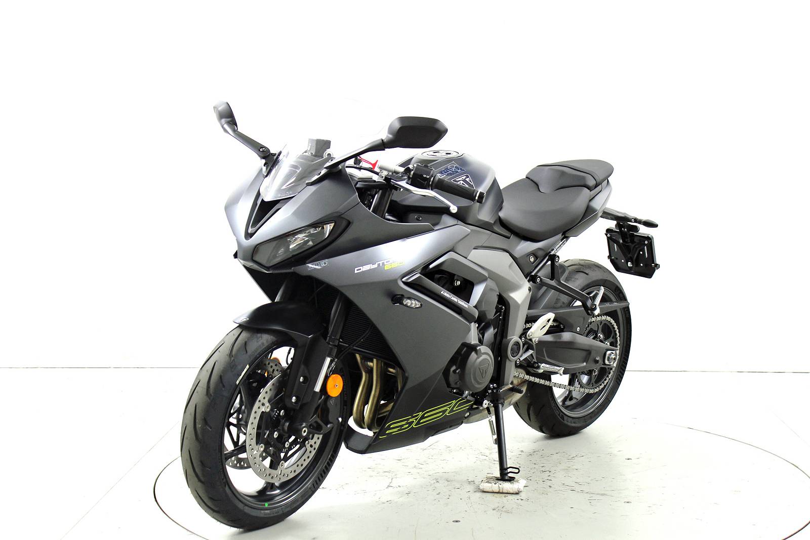 TRIUMPH Daytona 660 ABS For sale