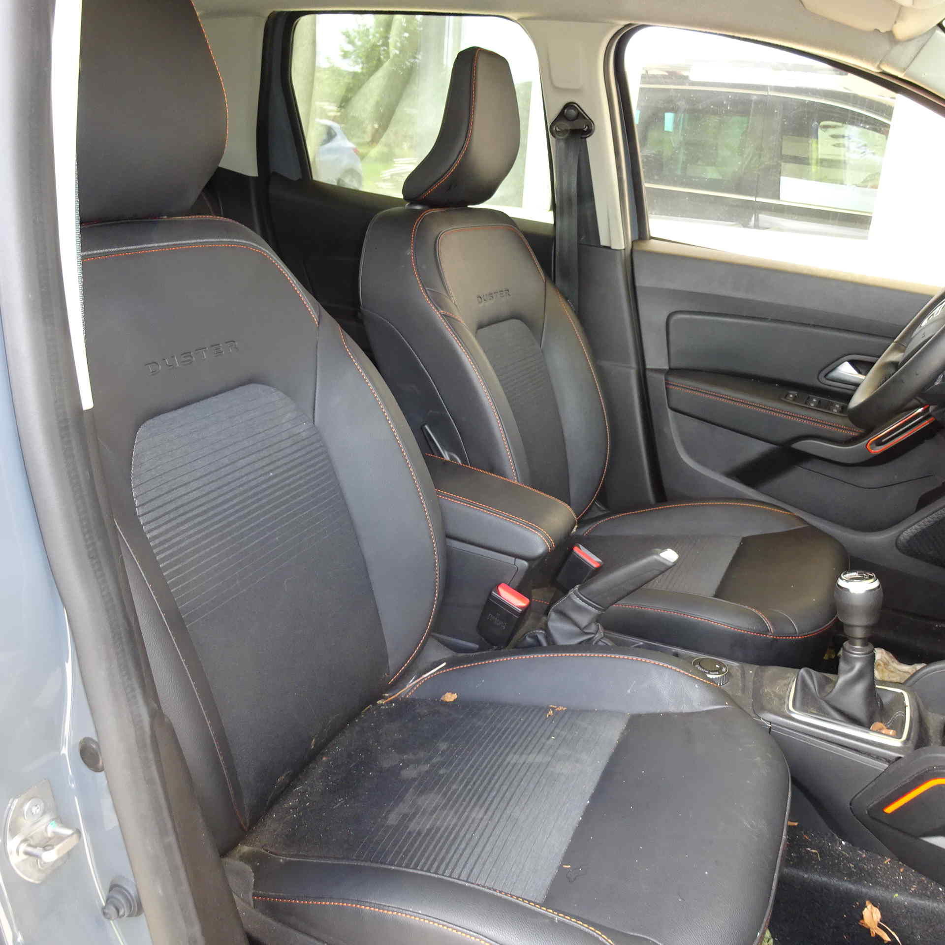 DACIA Duster TCe 150 Extreme 4x4-image-7