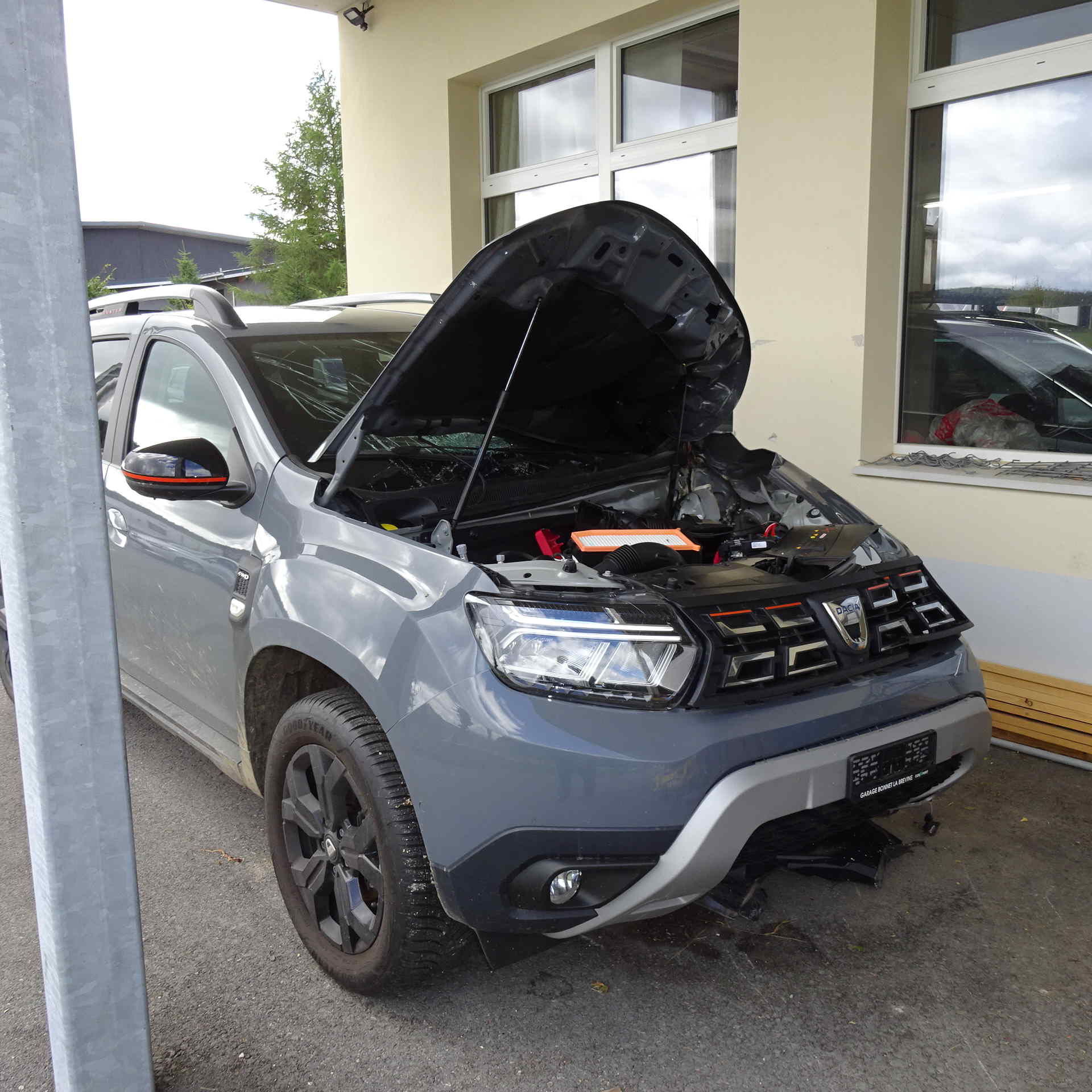 DACIA Duster TCe 150 Extreme 4x4-image-1