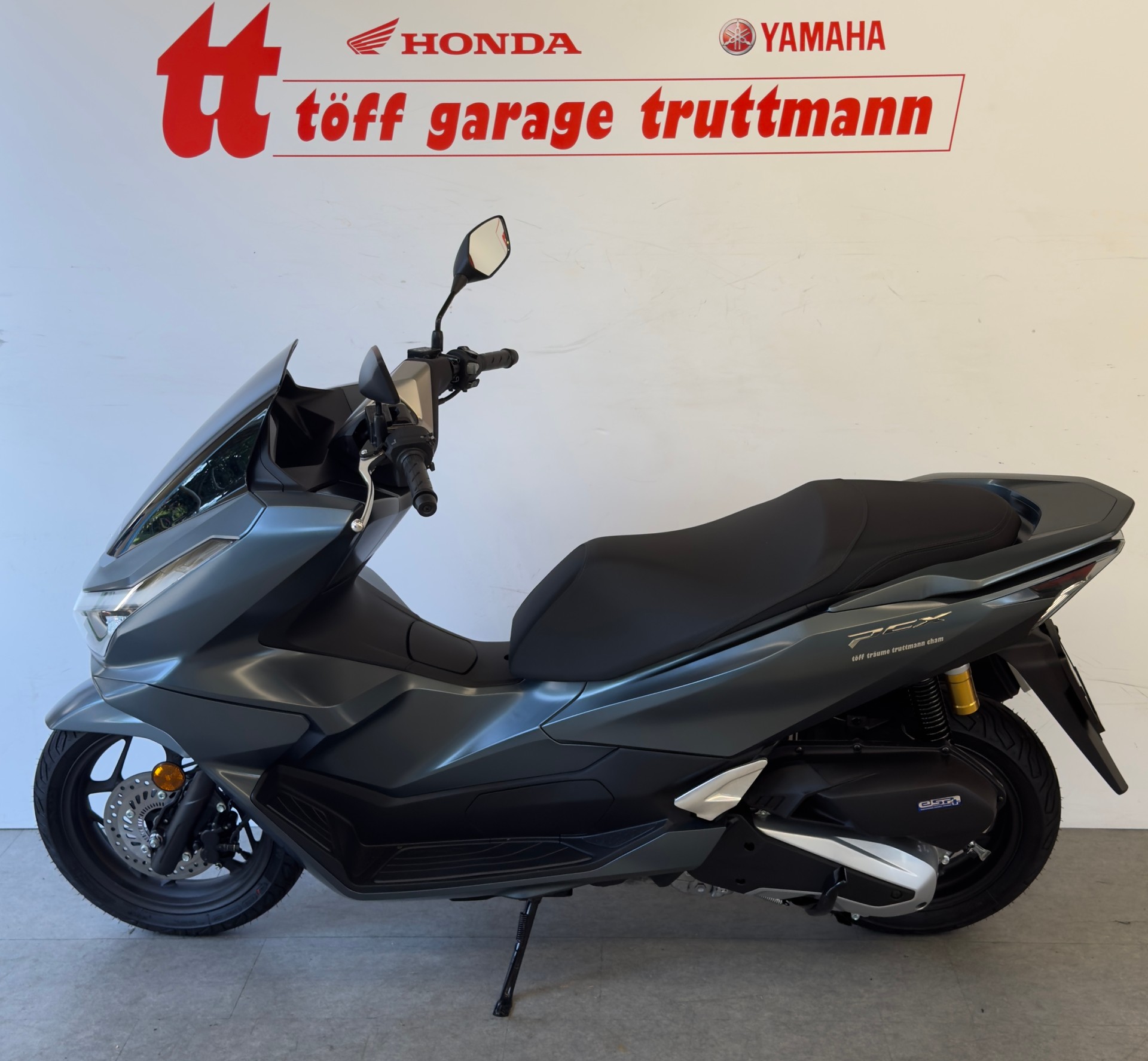 HONDA PCX 125 DX-showroom-element-1