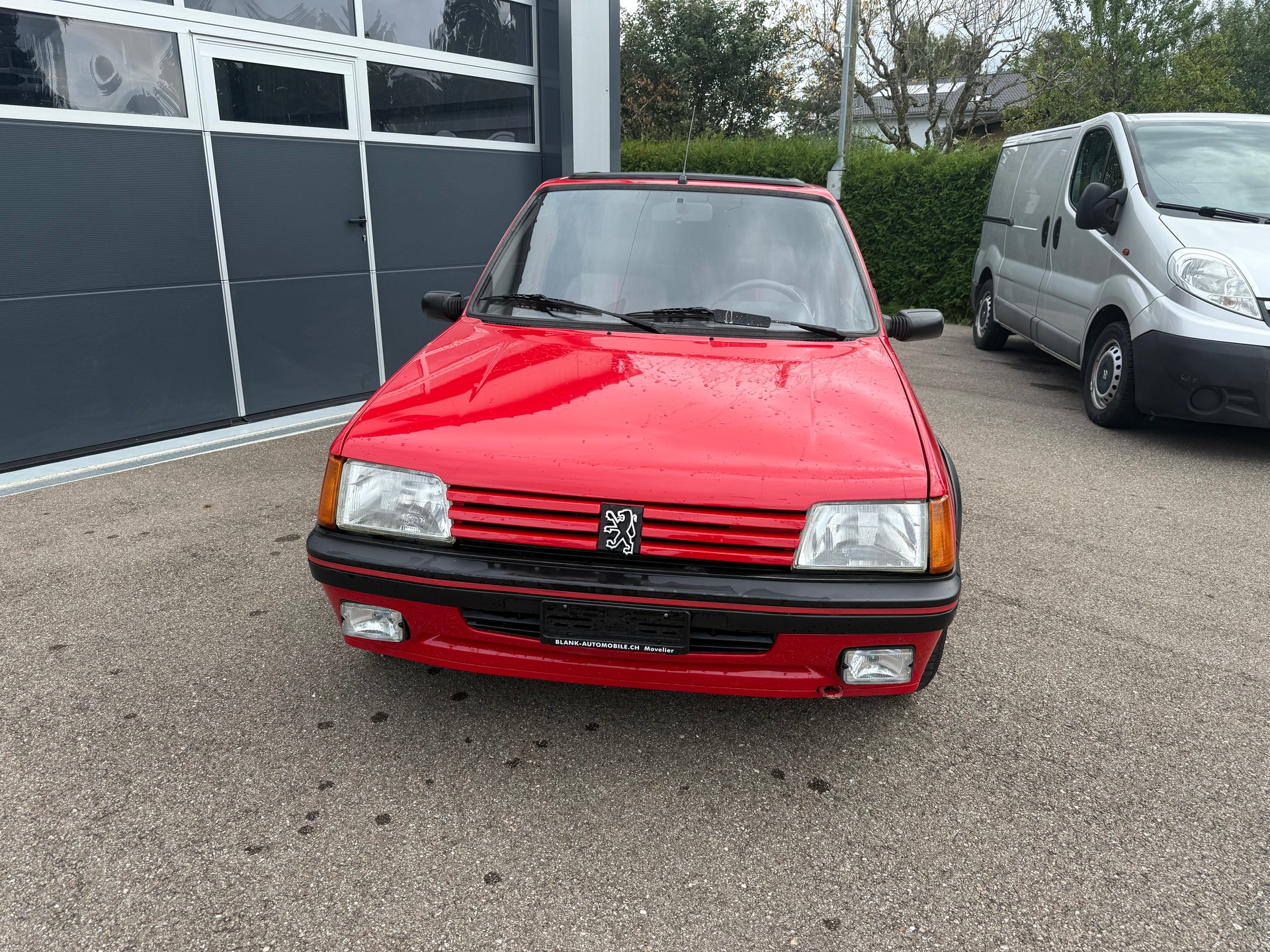 PEUGEOT 205 1.9 GTi-image-2