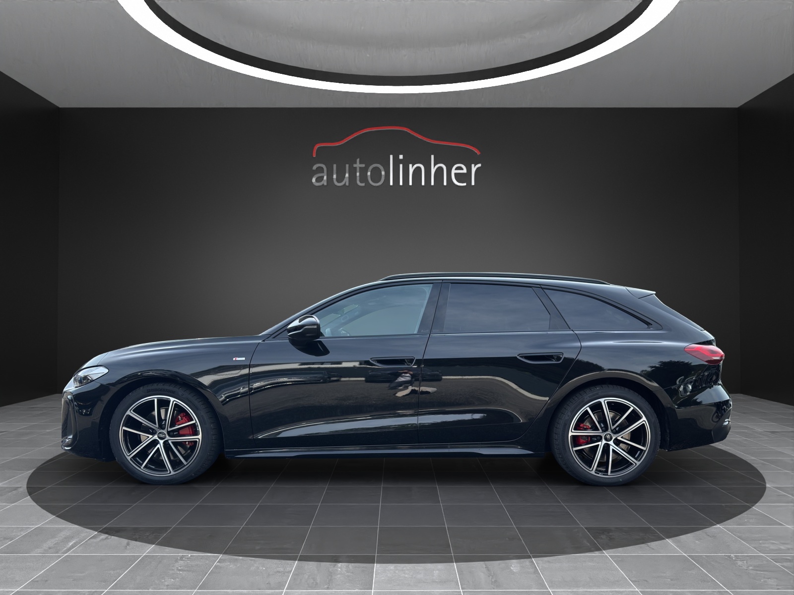 AUDI A5 Avant TDI quattro 150 kW Attraction S tronic-image-1