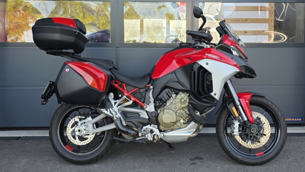 DUCATI Multistrada V4 S Travel & Radar