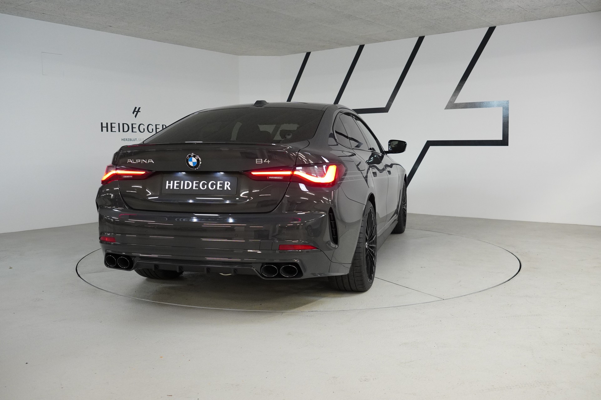 BMW-ALPINA B4 Gran Coupé 3.0 xDrive S-Tronic-image-6