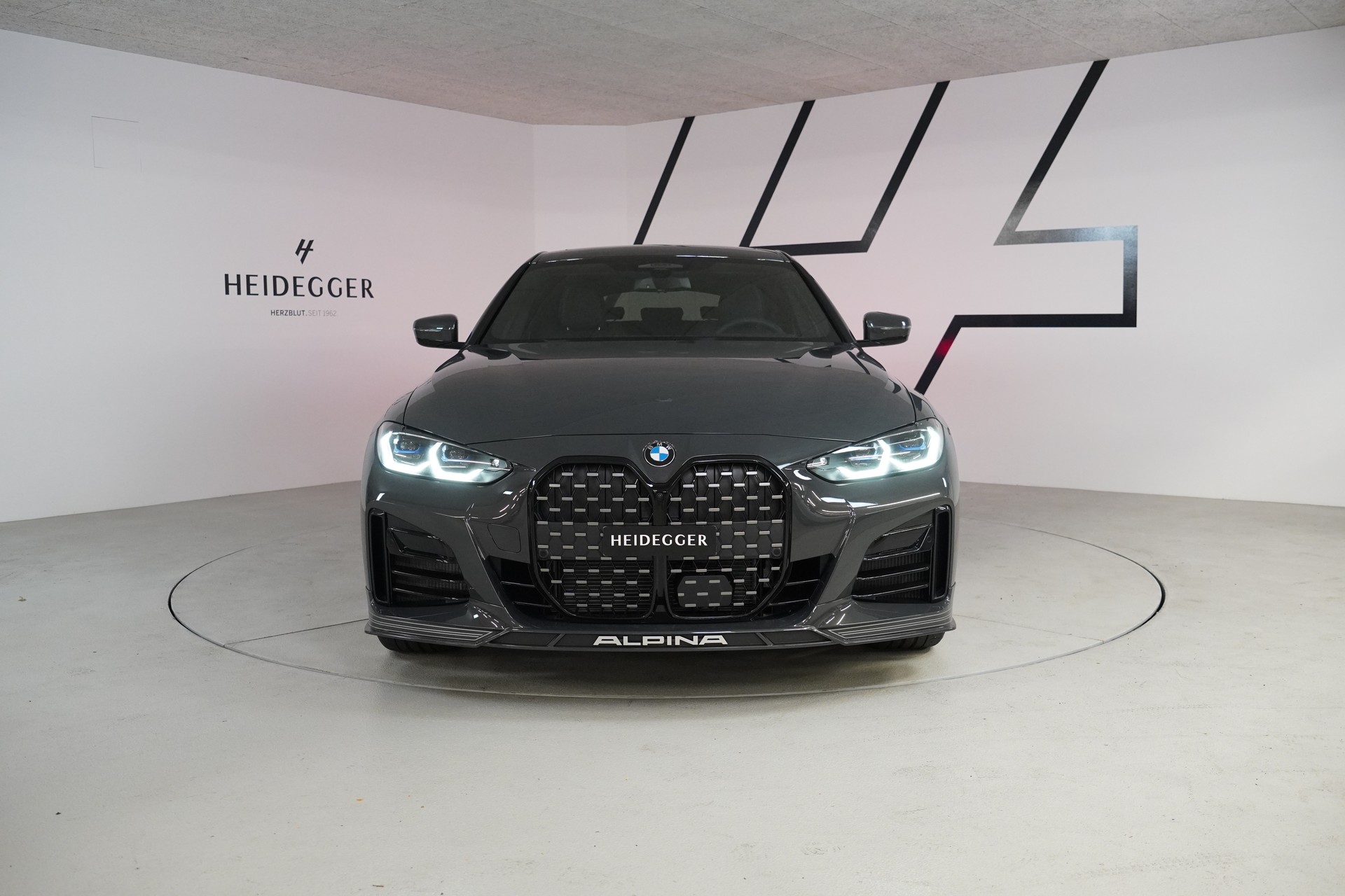 BMW-ALPINA B4 Gran Coupé 3.0 xDrive S-Tronic-showroom-element-1