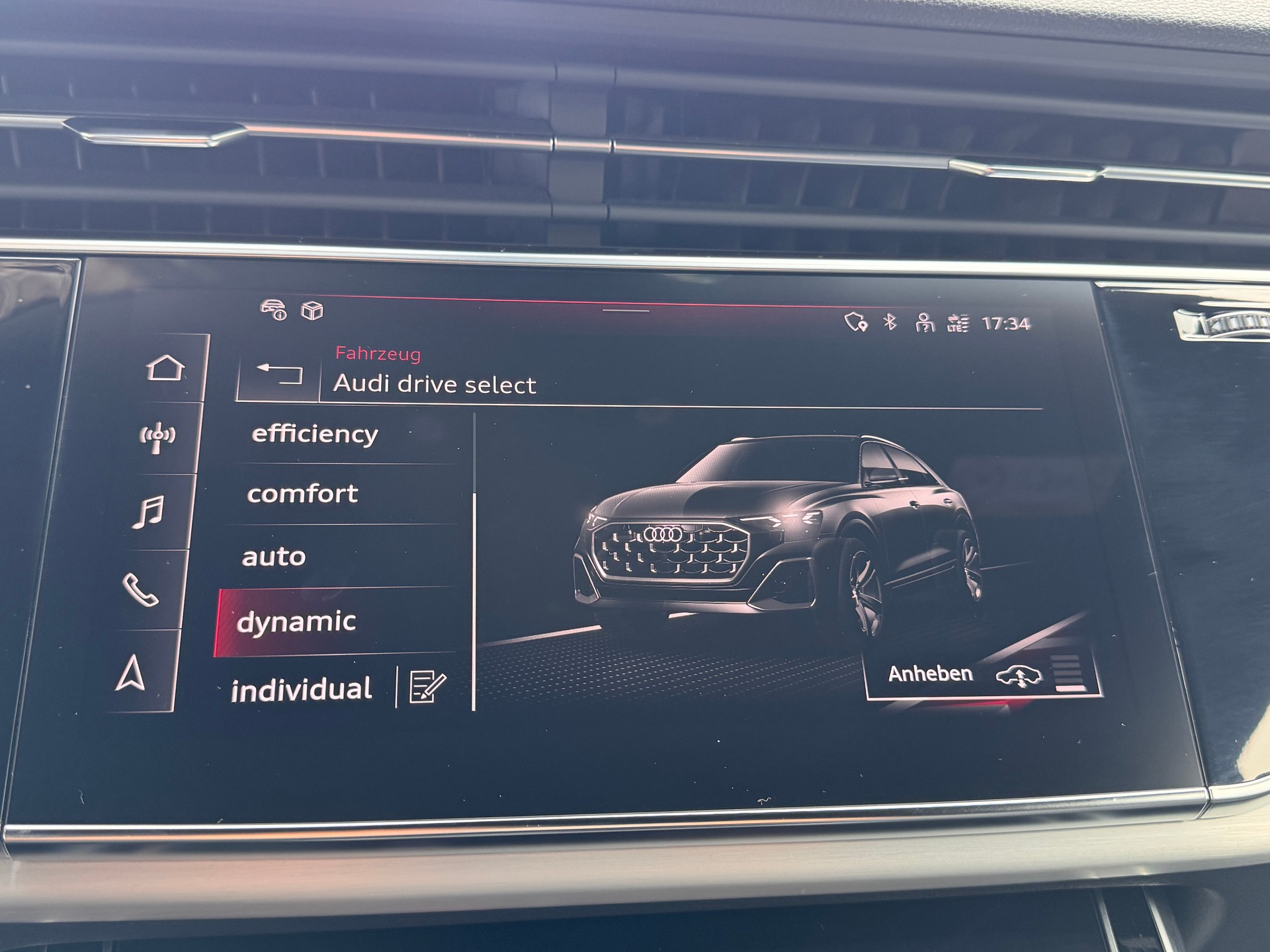 AUDI Q8 SUV 50 TDI quattro-image-15