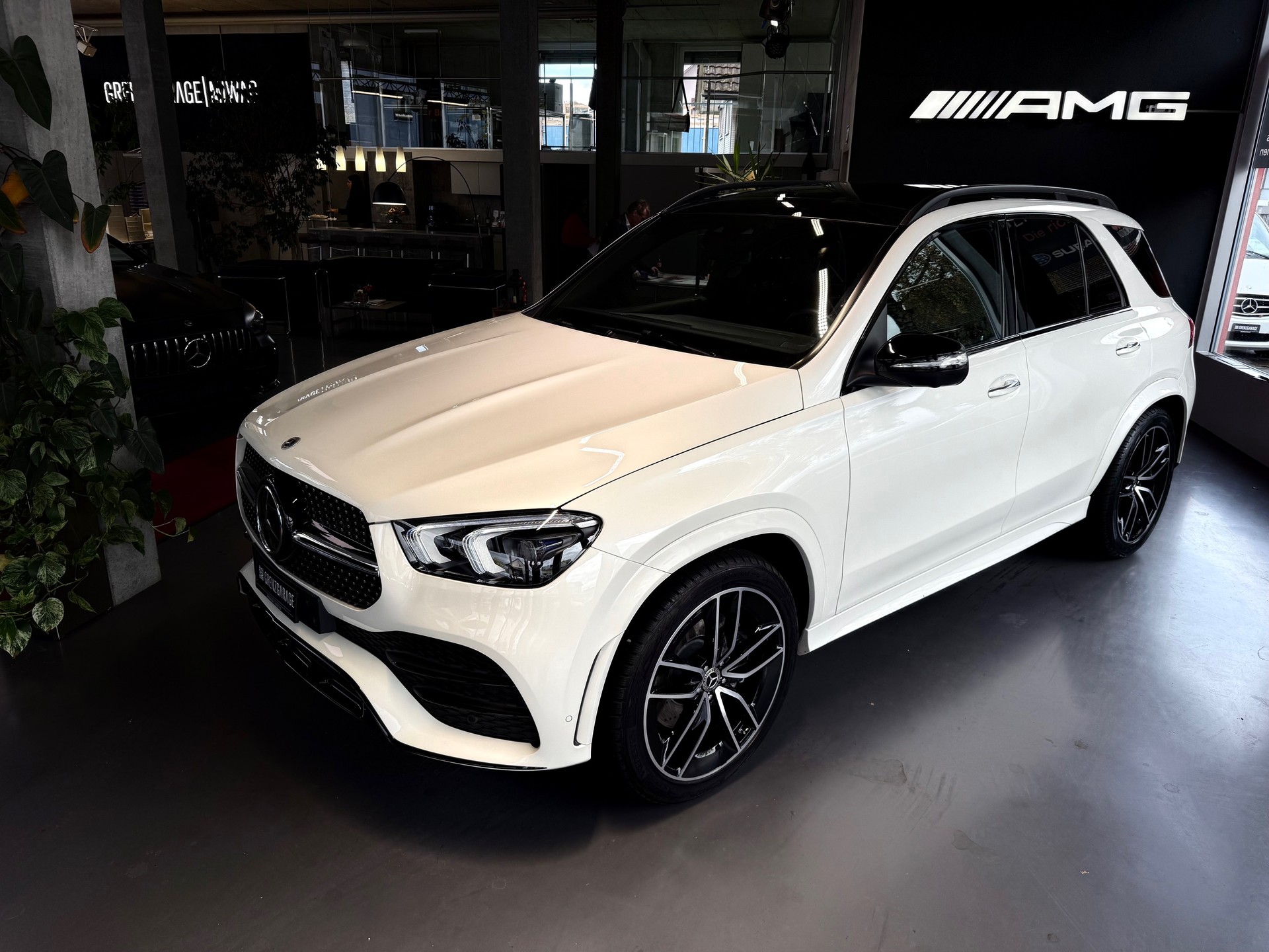 MERCEDES-BENZ GLE 400 d 4Matic AMG Line 9G-Tronic-image-0