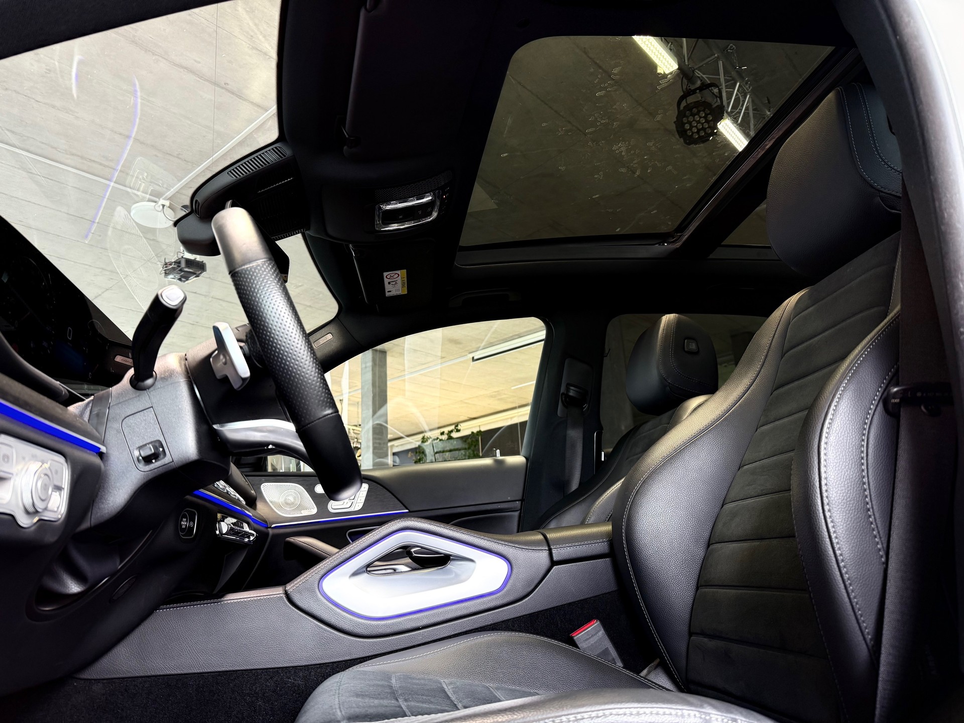 MERCEDES-BENZ GLE 400 d 4Matic AMG Line 9G-Tronic-image-8