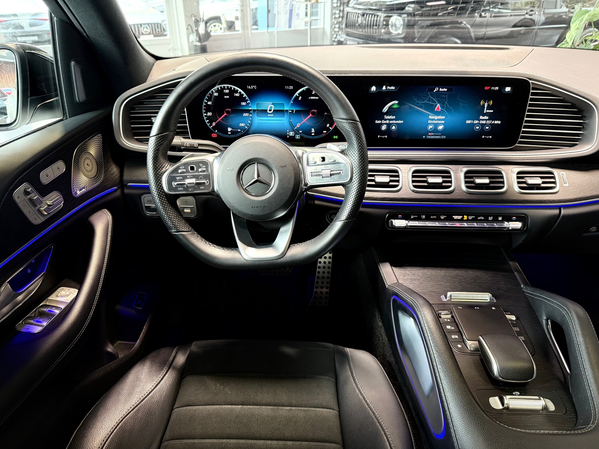 MERCEDES-BENZ GLE 400 d 4Matic AMG Line 9G-Tronic-image-11