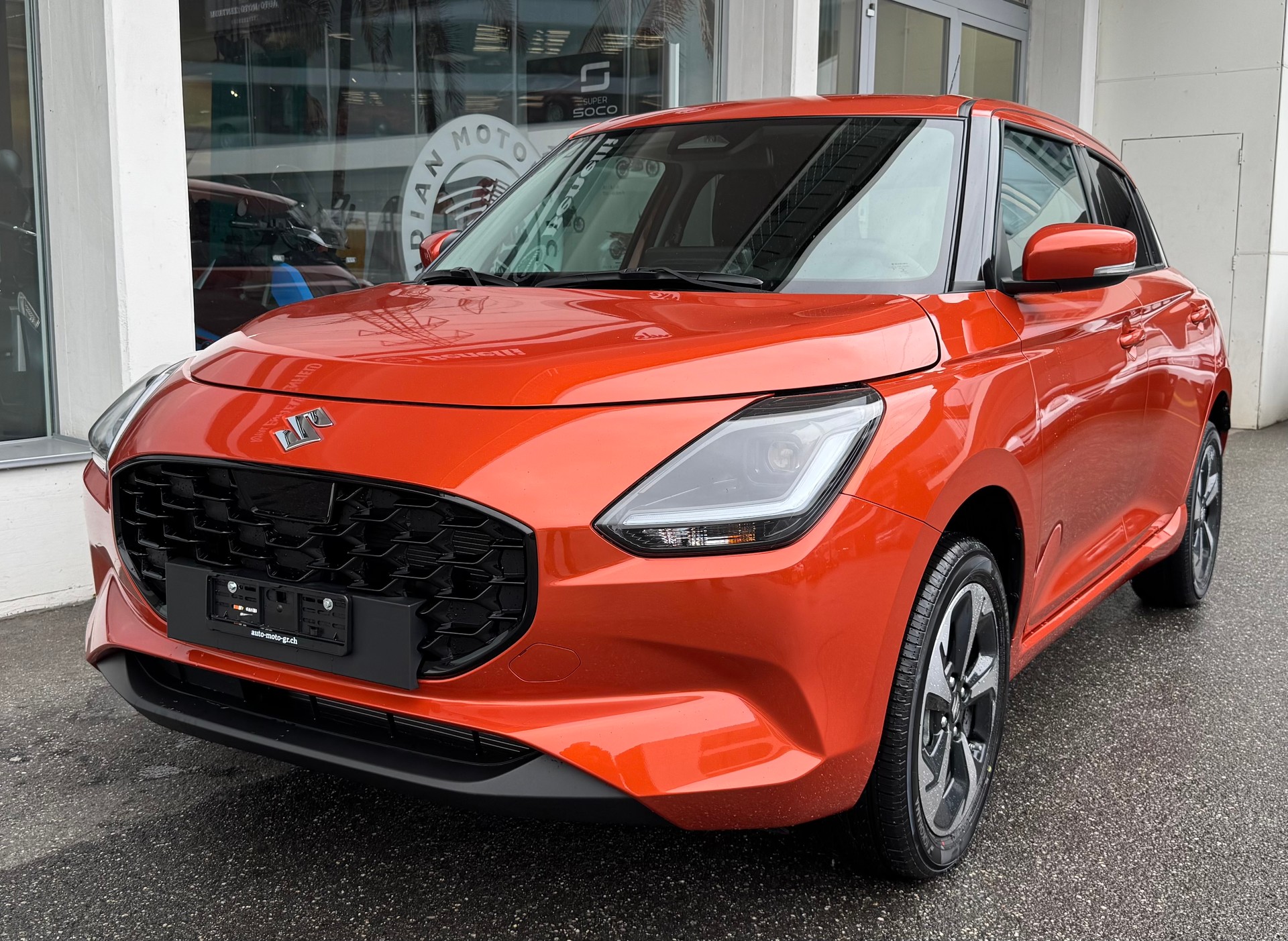SUZUKI Swift 1.2 Compact Top Hybrid 4x4-image-5