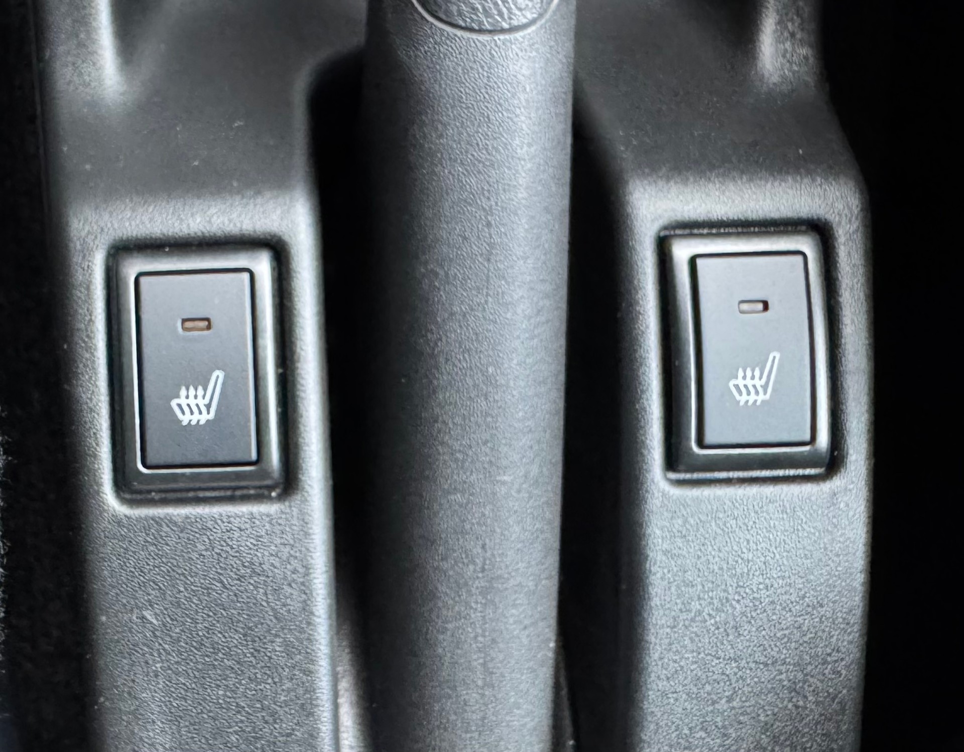 SUZUKI Swift 1.2 Compact Top Hybrid 4x4-image-19