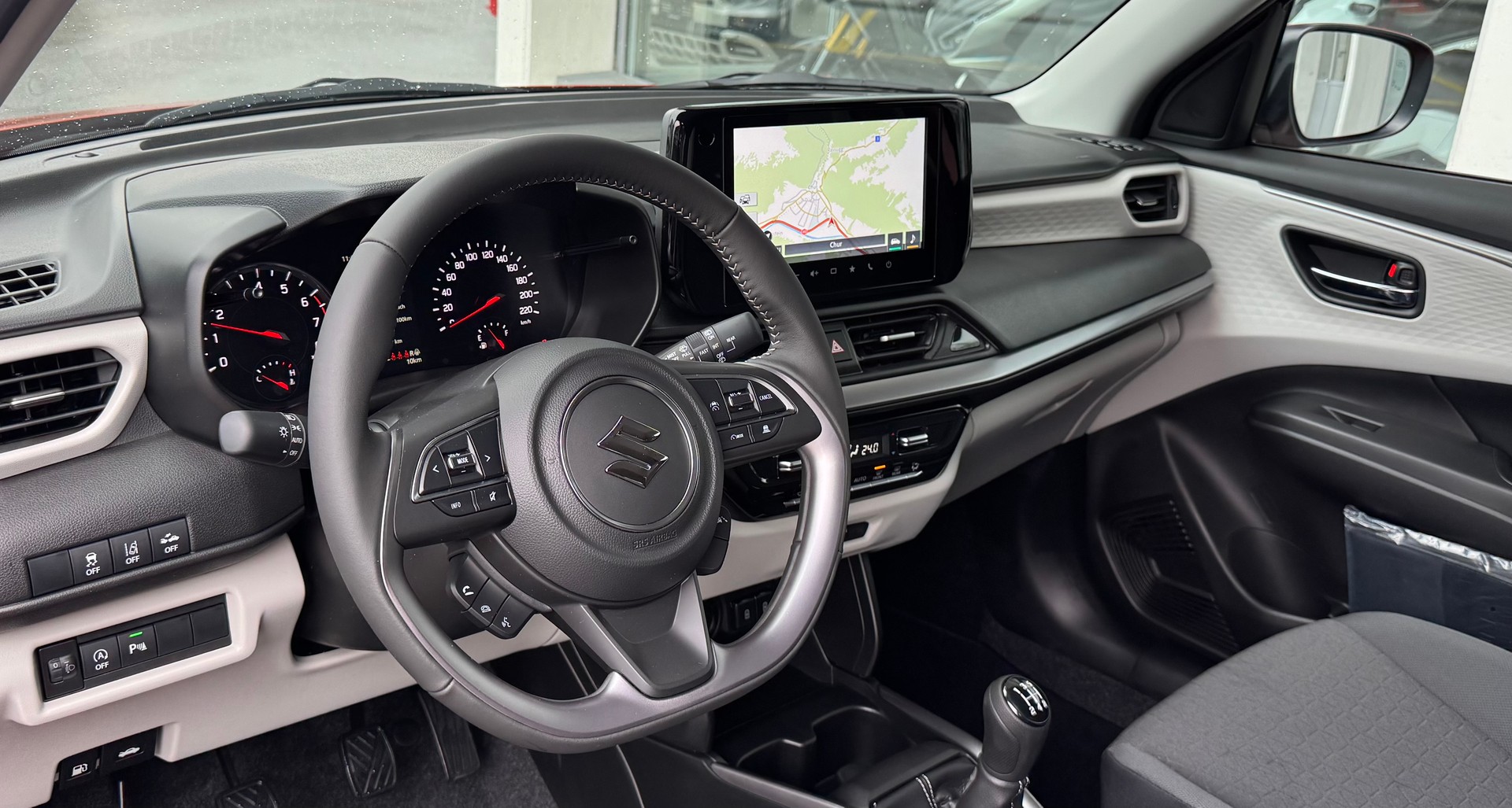 SUZUKI Swift 1.2 Compact Top Hybrid 4x4-image-6
