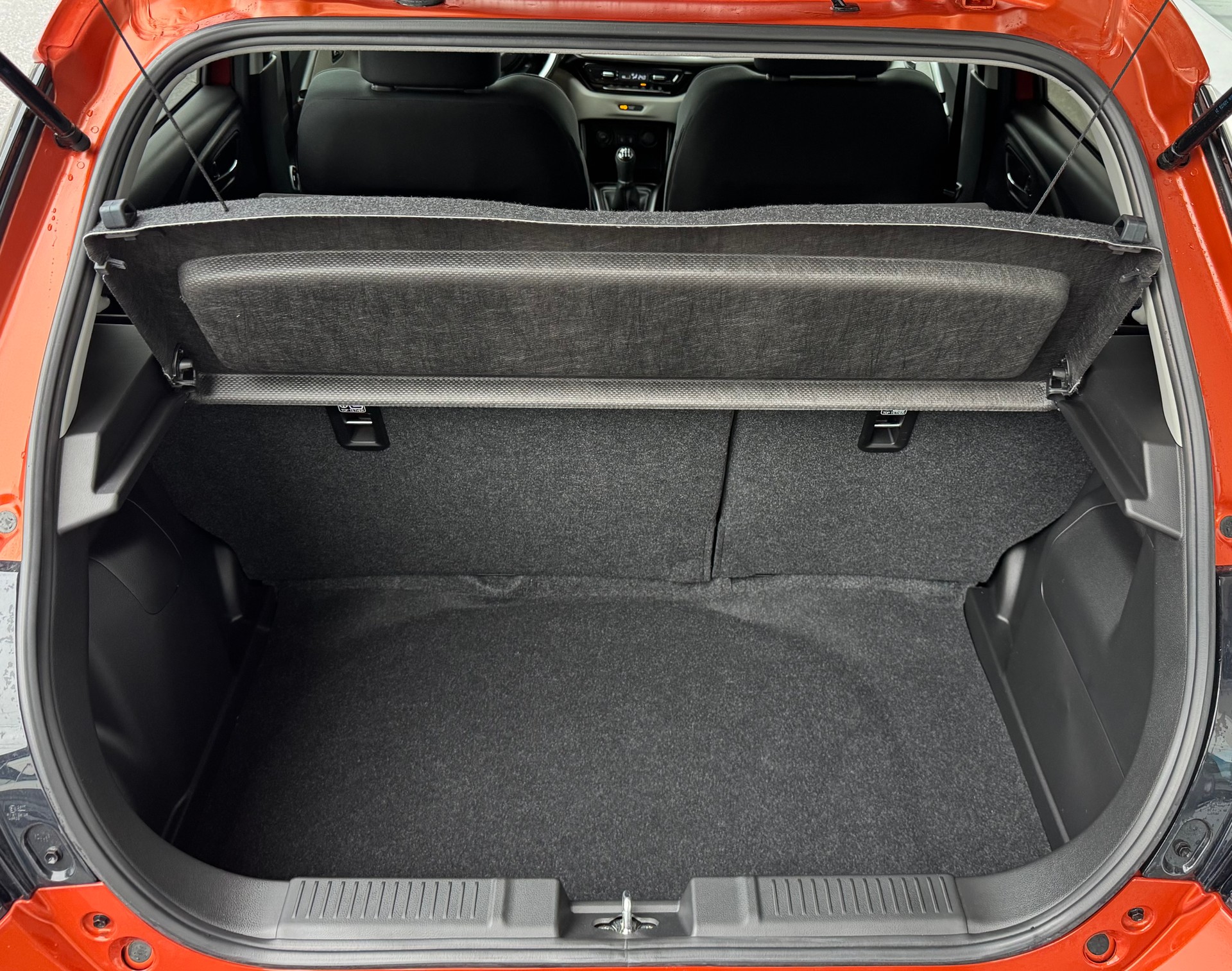 SUZUKI Swift 1.2 Compact Top Hybrid 4x4-image-9