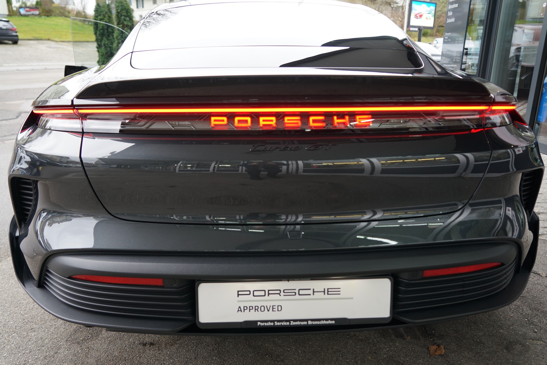 PORSCHE Taycan Turbo GT 104kWh-image-11