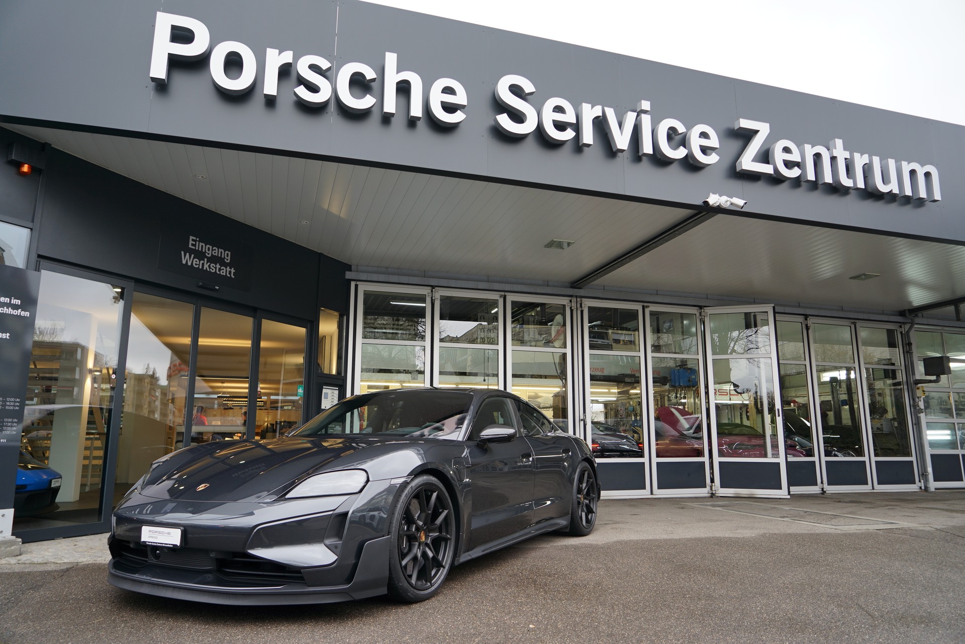 PORSCHE Taycan Turbo GT 104kWh-image-0