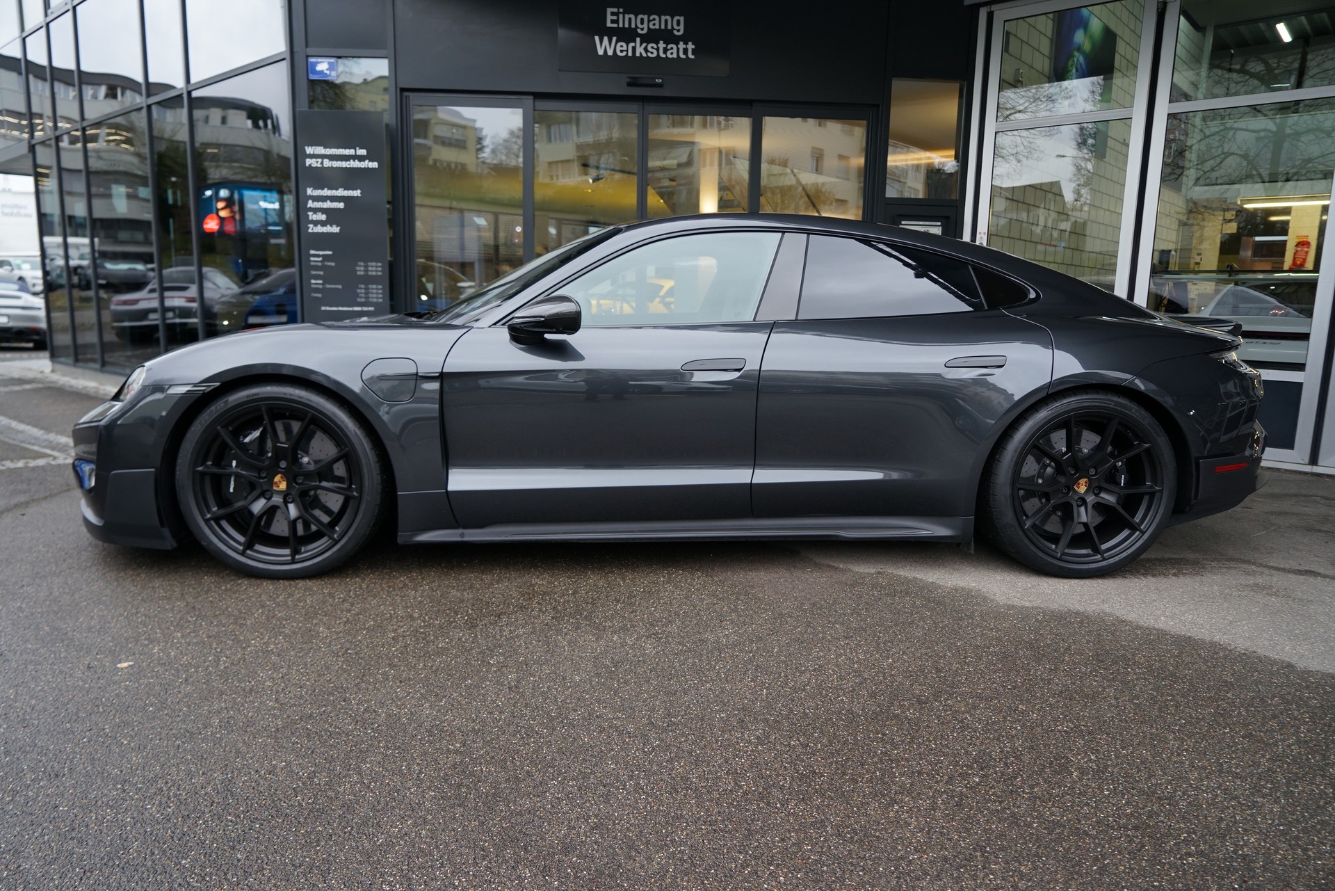 PORSCHE Taycan Turbo GT 104kWh-image-1