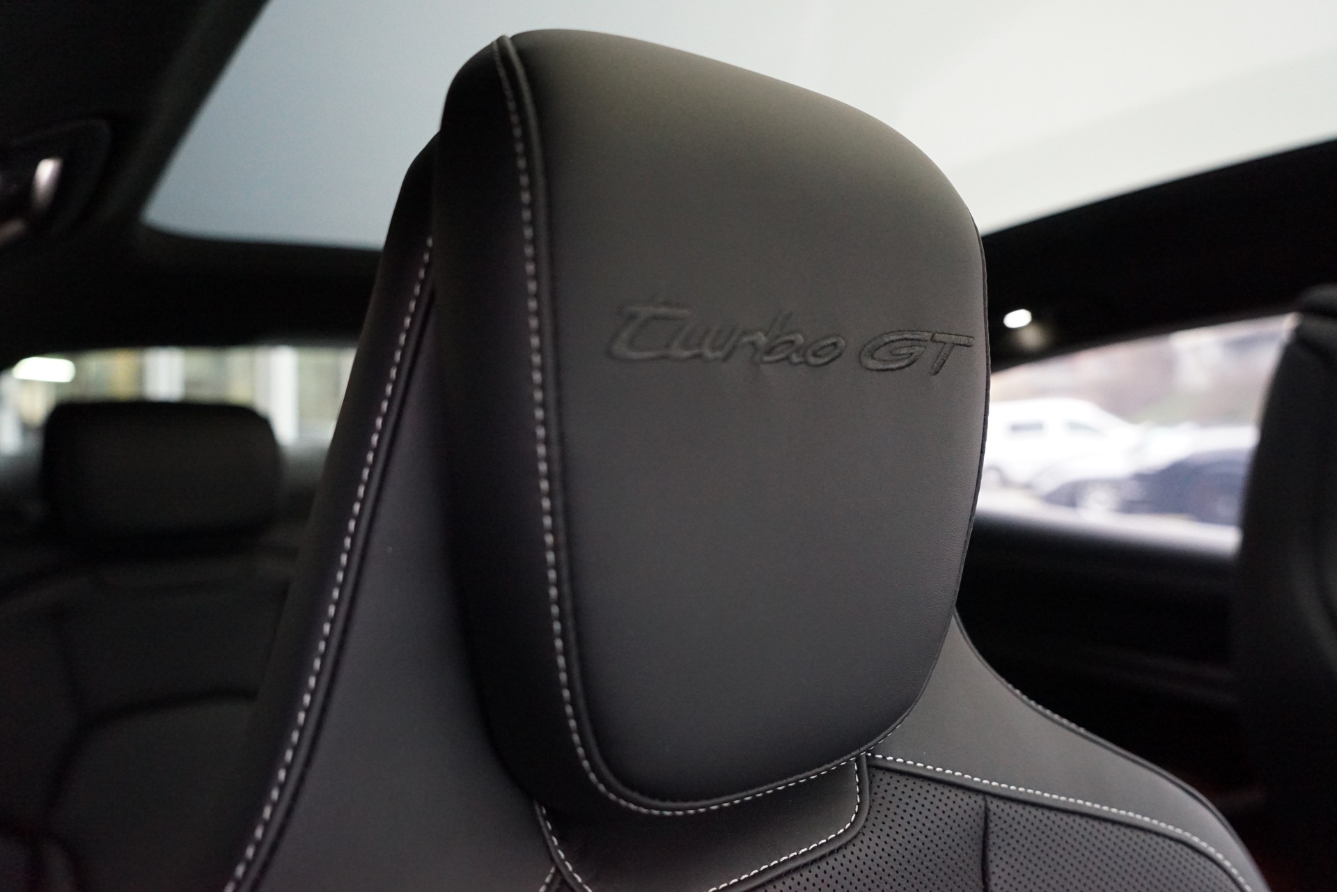 PORSCHE Taycan Turbo GT 104kWh-image-26