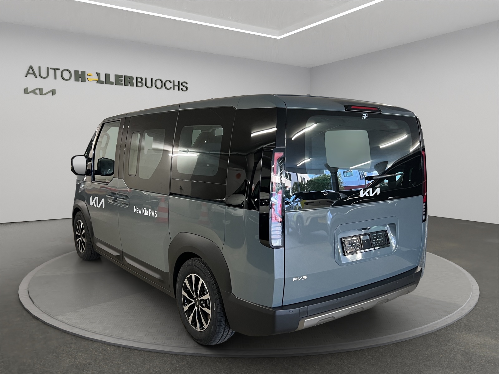 KIA PV5 Passenger 71.2 kWh Plus-image-3