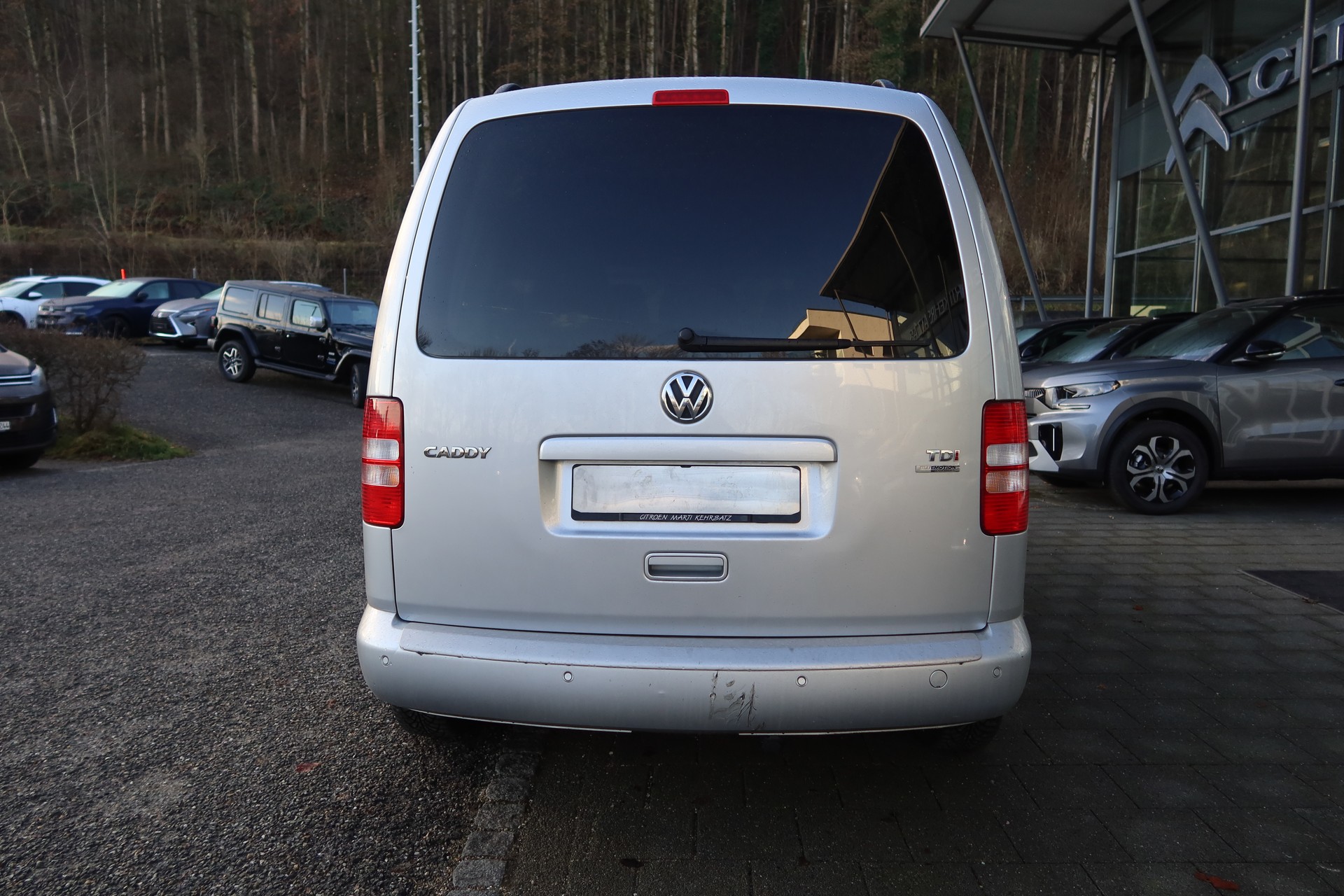 VW Caddy 1.6TDI BMT Trend A-image-4